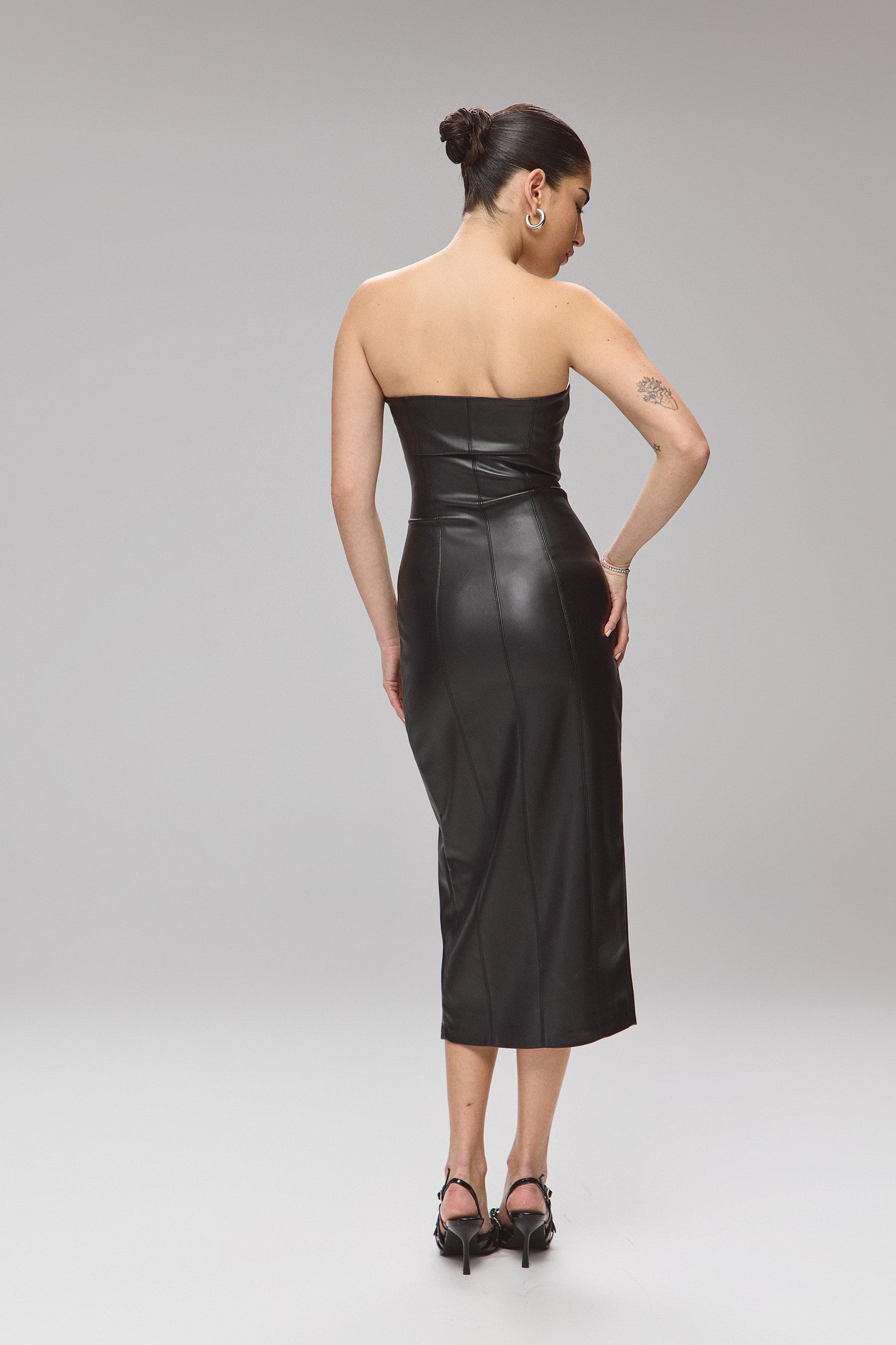 שמלת מידי PU זיפר