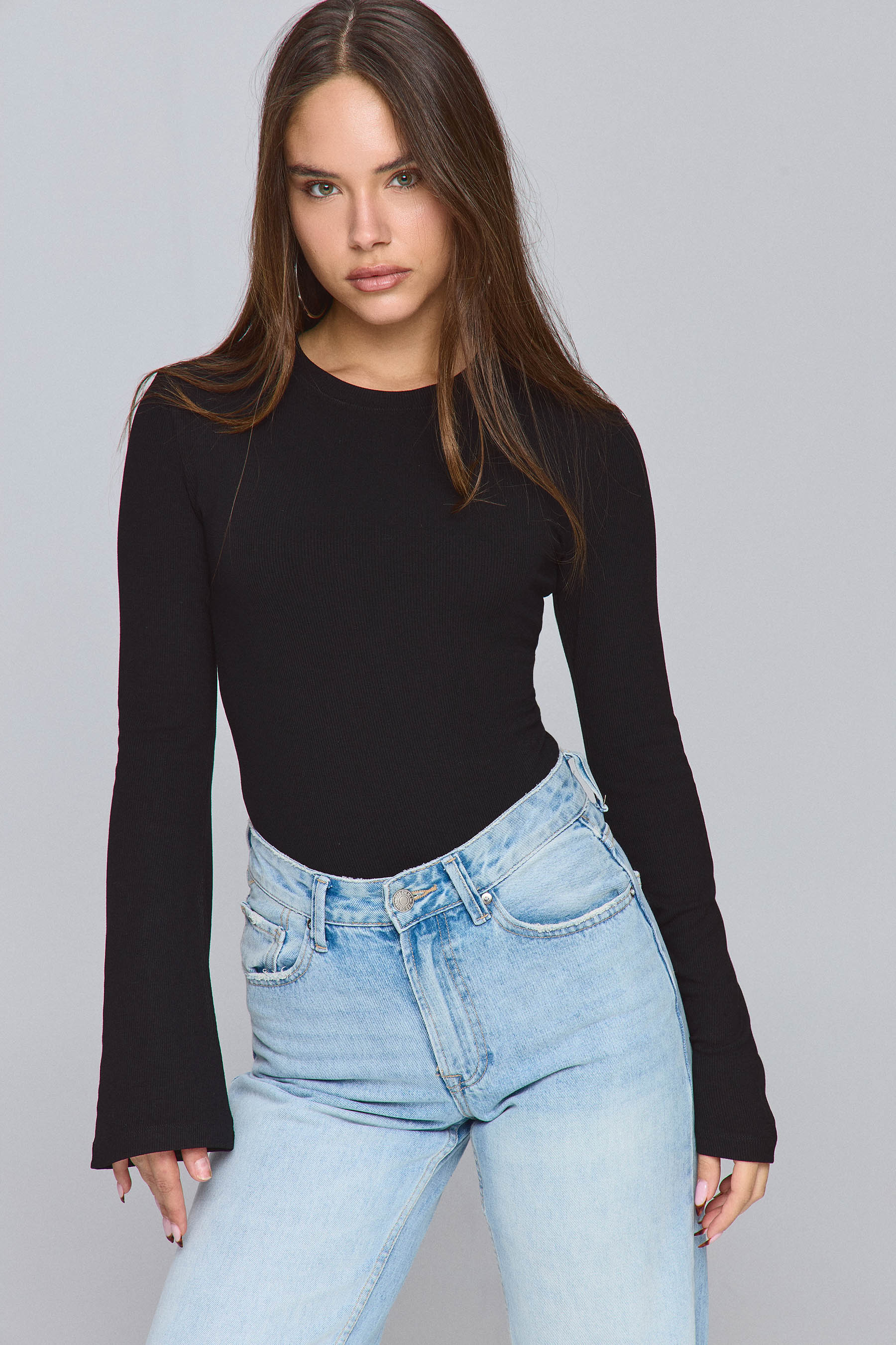 חולצת טי שרוול רחב