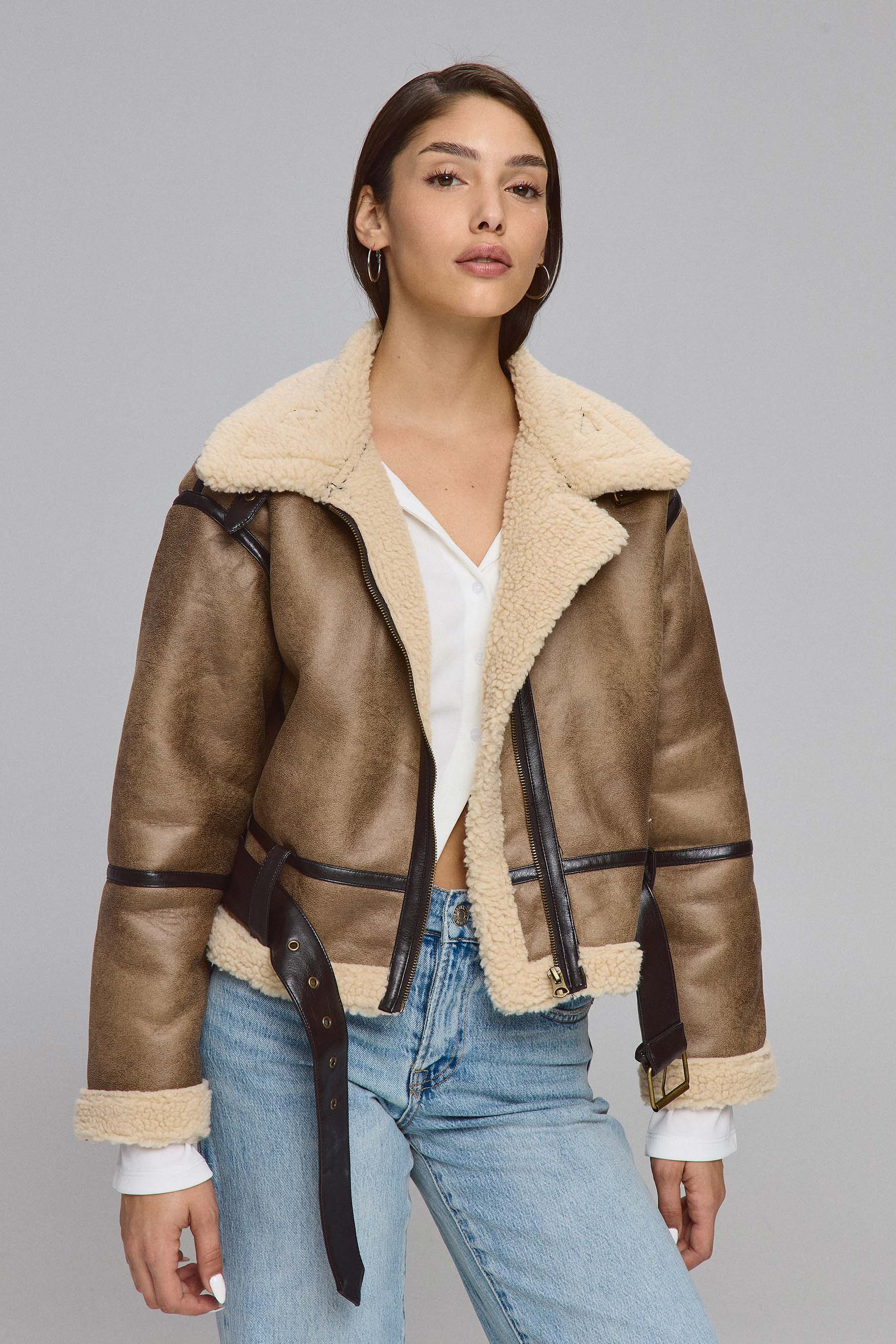 מעיל טייסים שירו