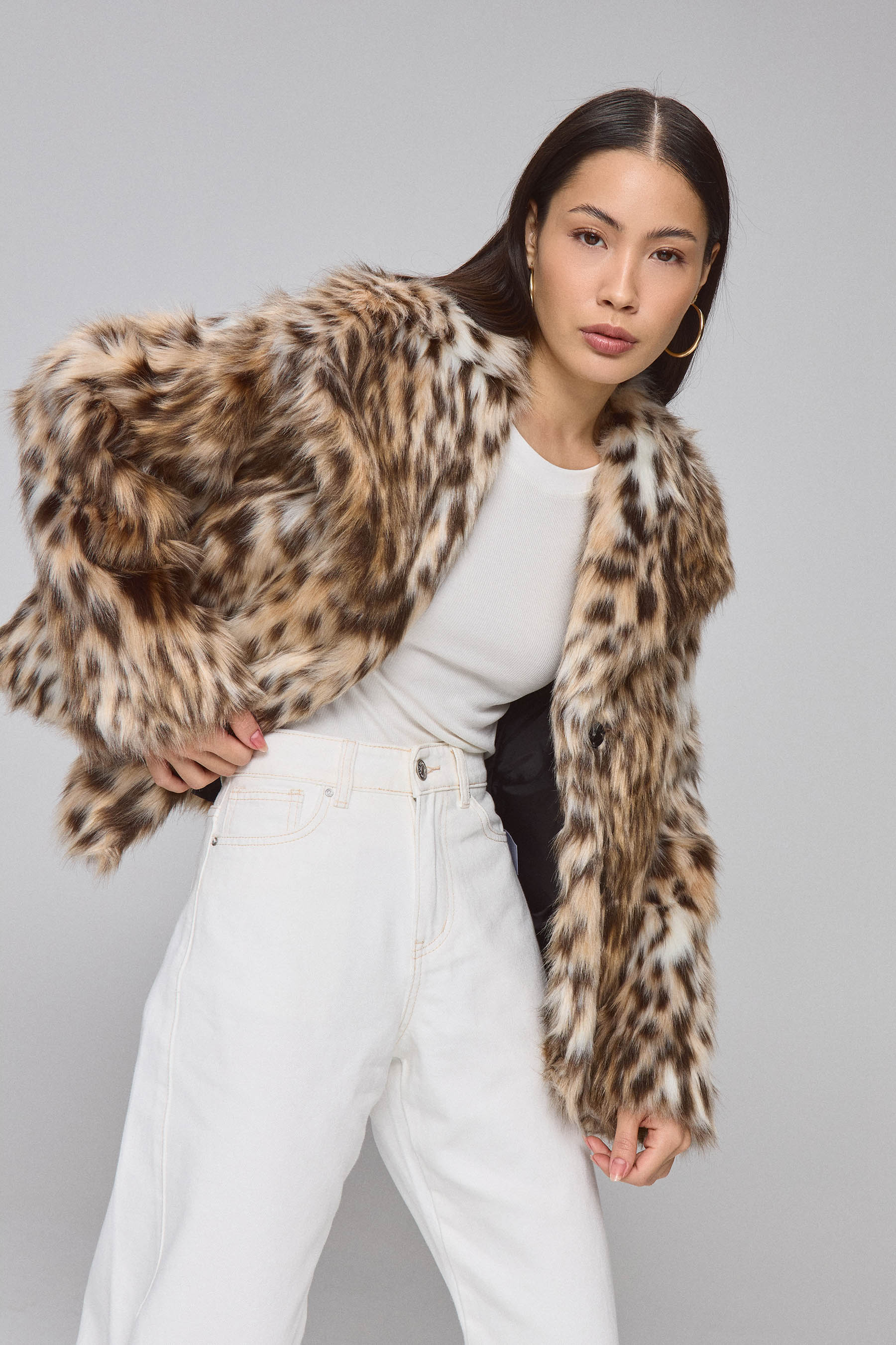 מעיל פרווה מנומר