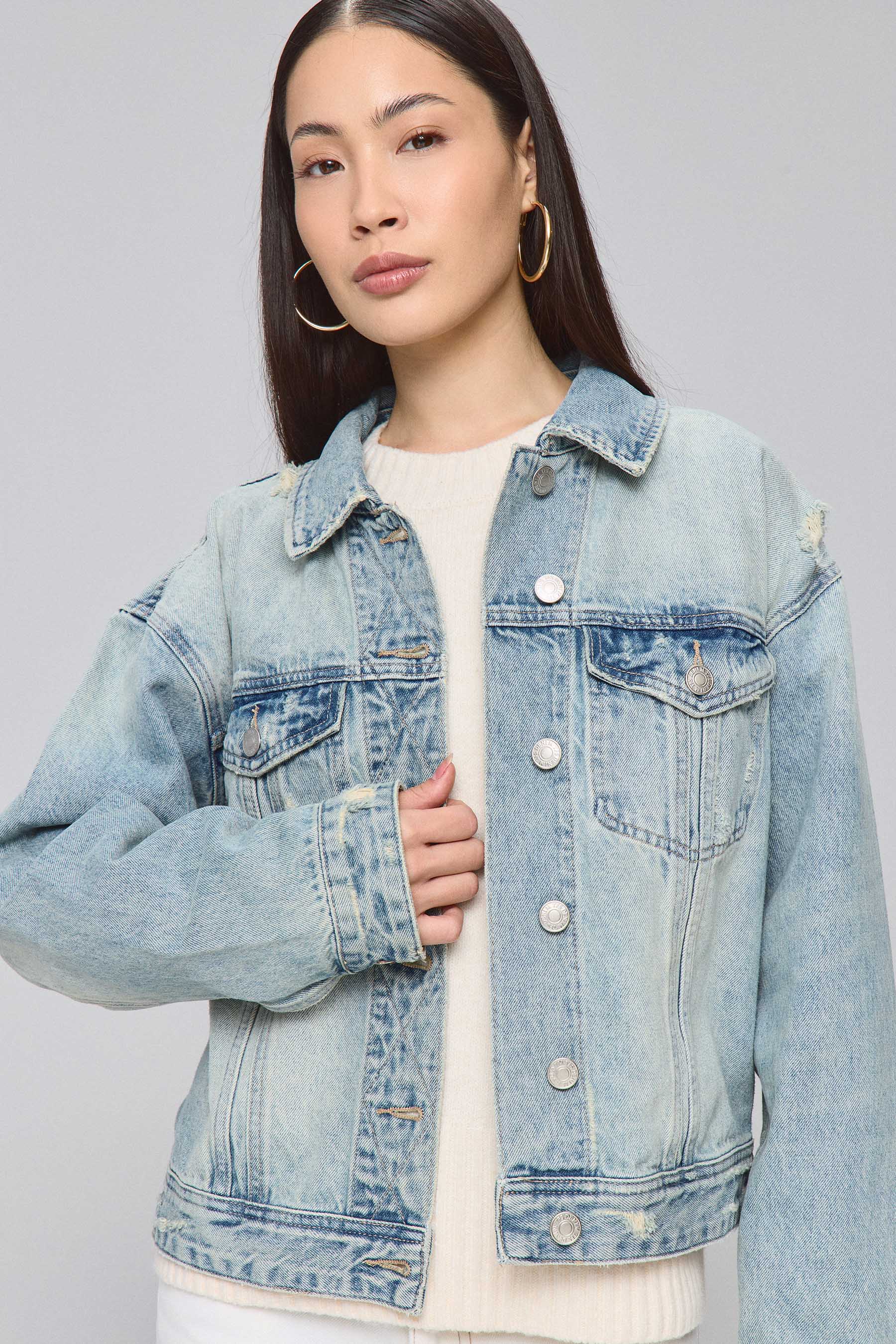 ג'קט ג'ינס מפל