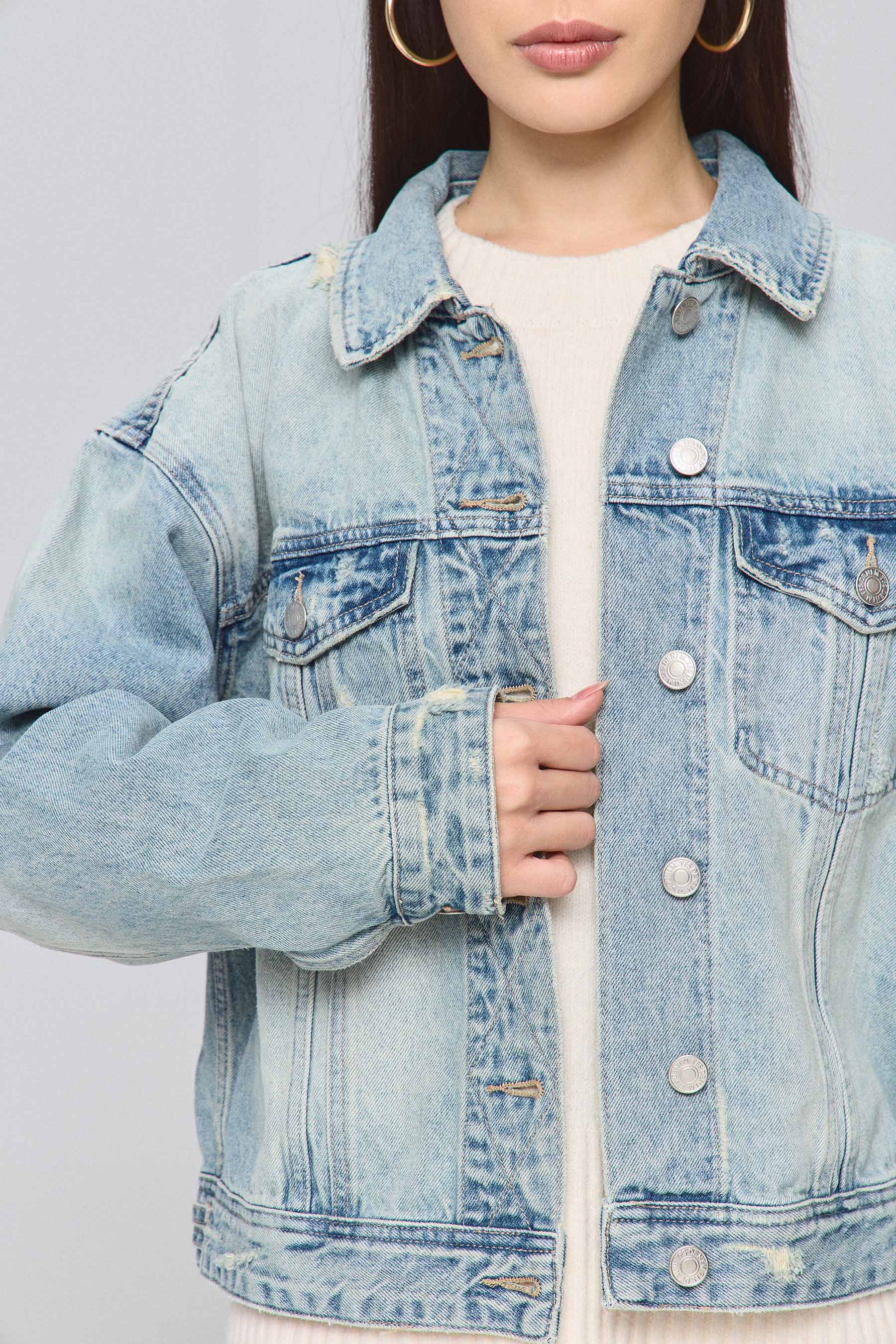 ג'קט ג'ינס מפל