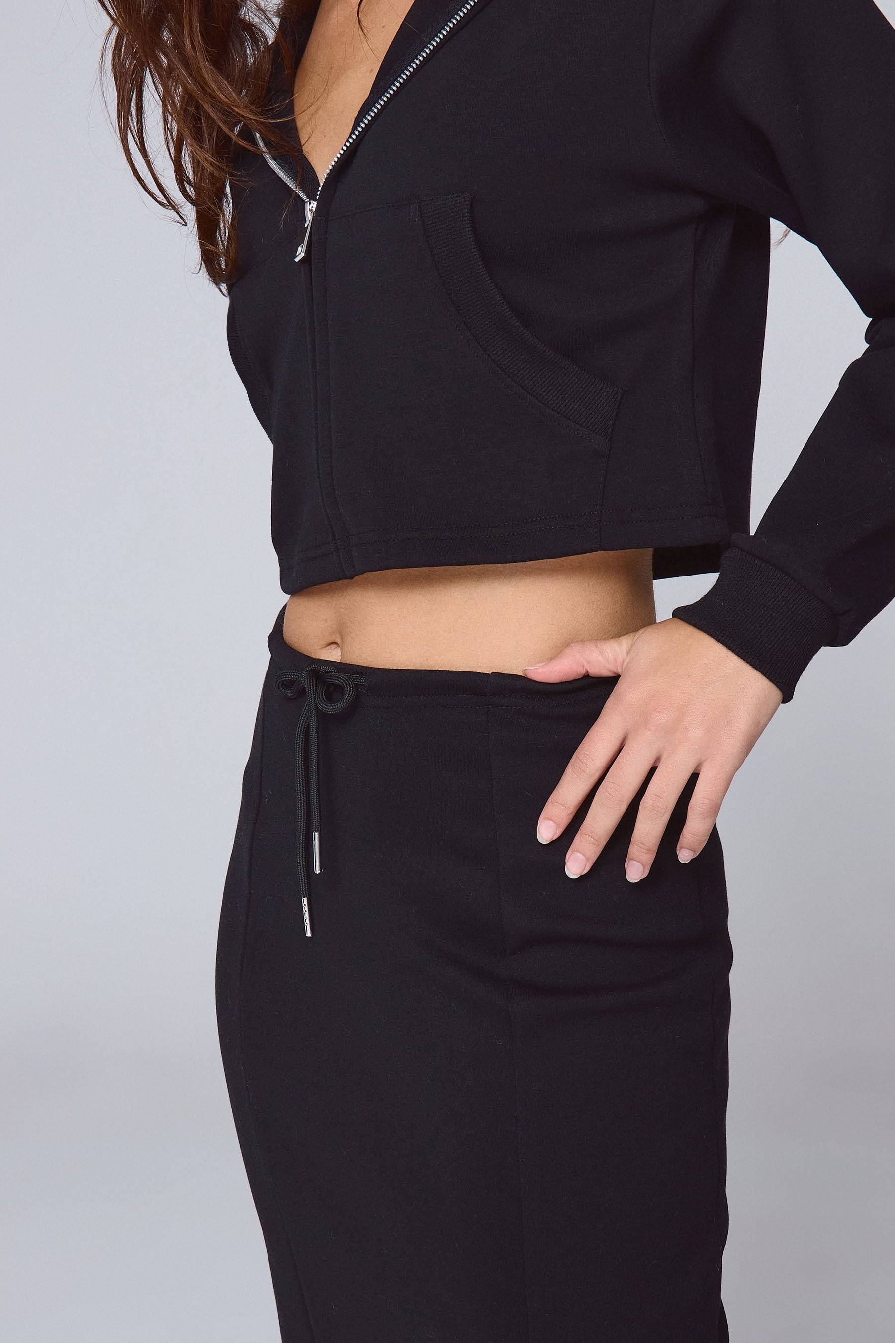 חצאית מידי סט צ'לסי