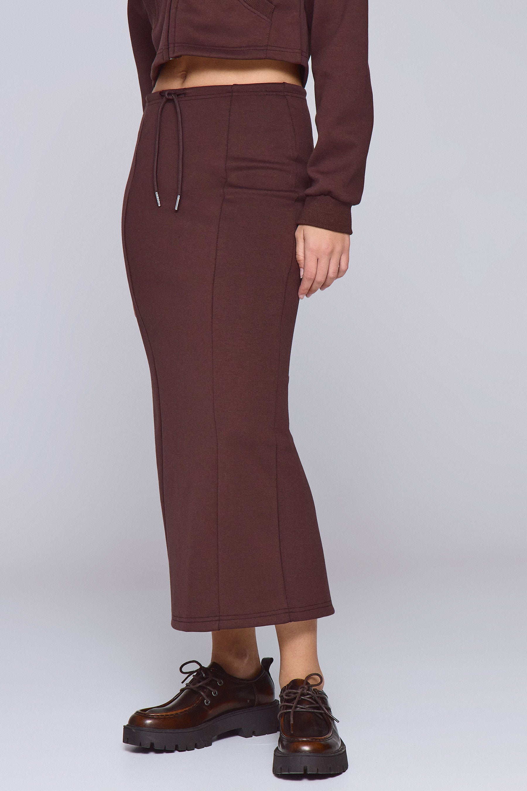 חצאית מידי סט צ'לסי