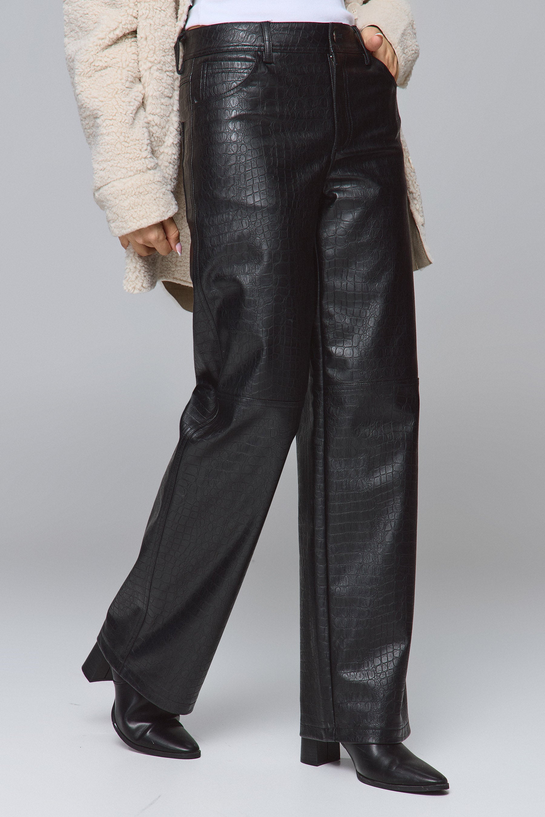 מכנס פוקטס קרוקו