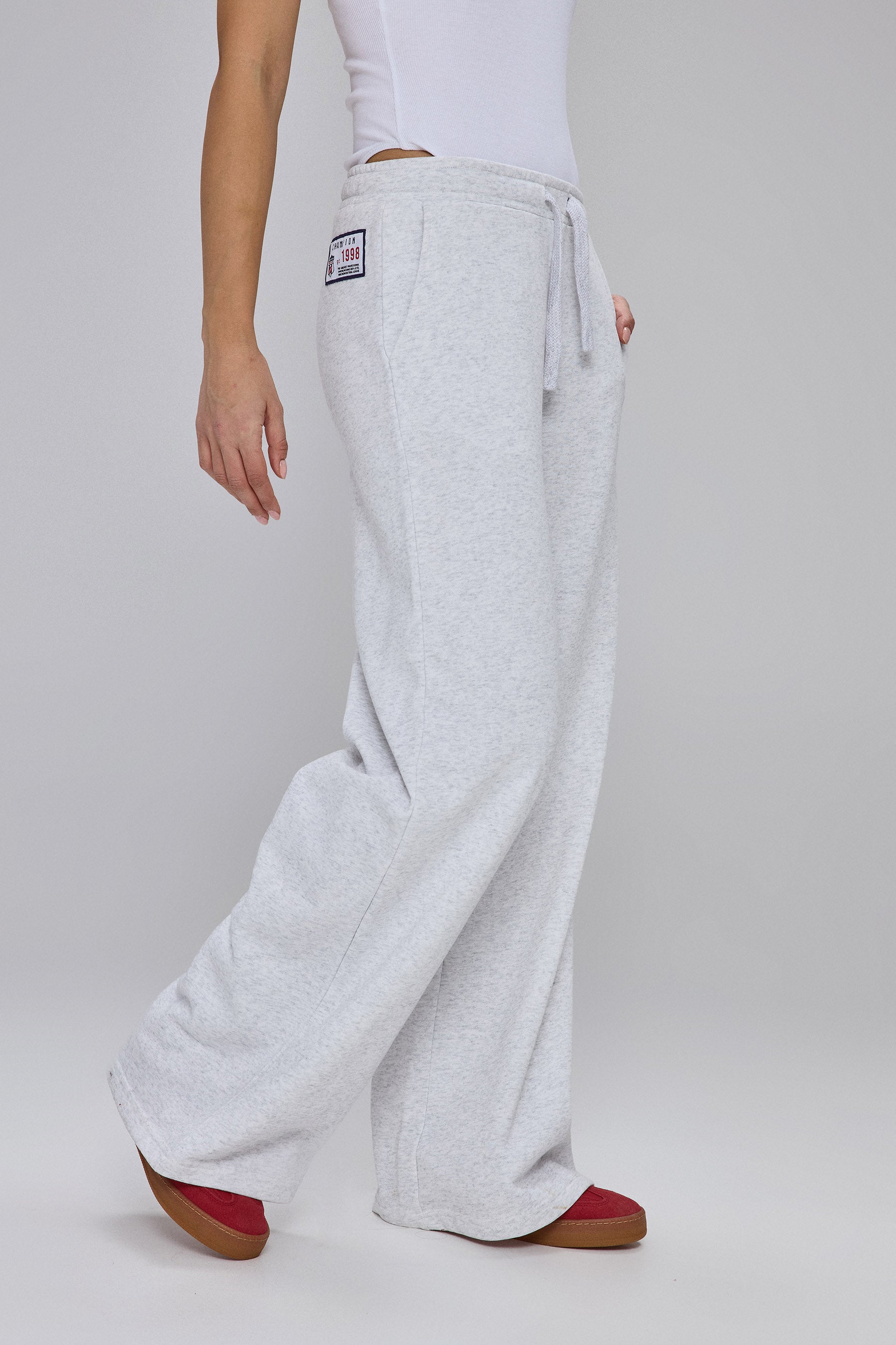 מכנסי טרנינג פאצ' צ'מפ סט