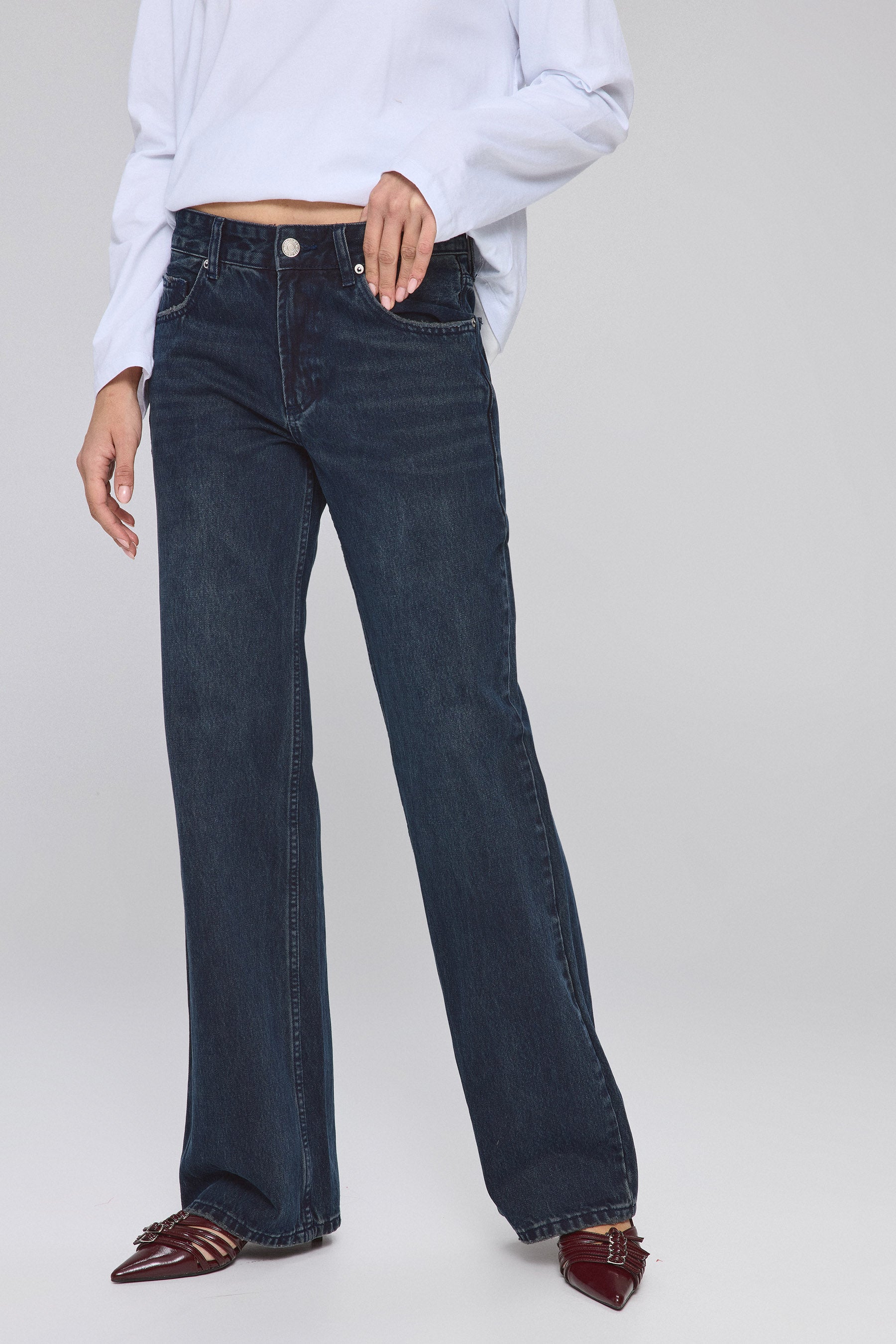 ג'ינס ישר פוגי