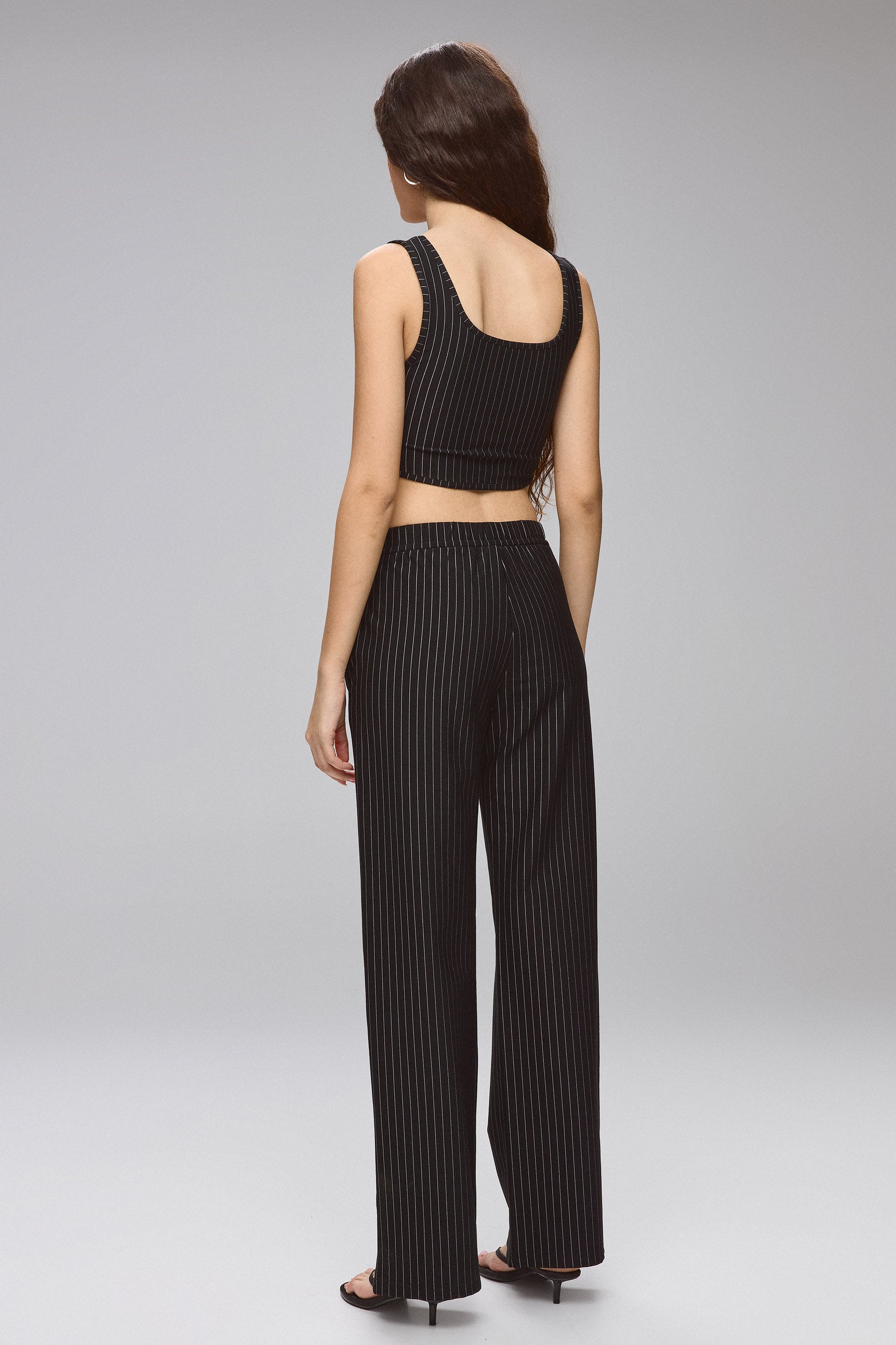 טופ סט פינסטרייפ לוסי