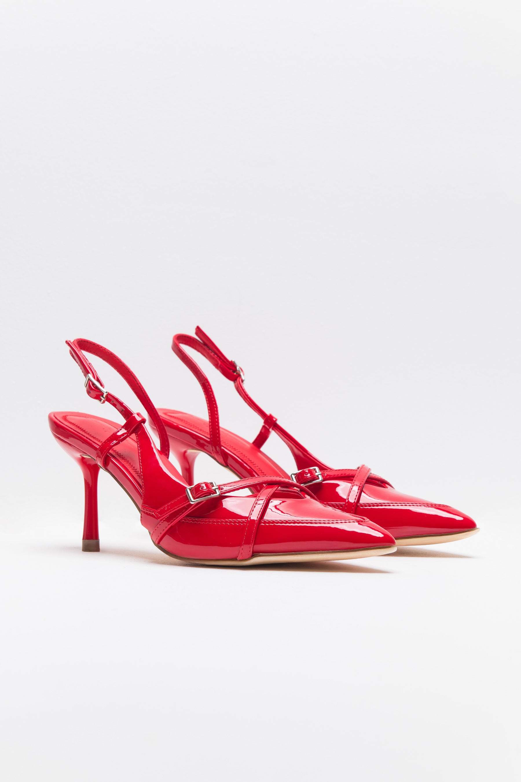 נעל עקב ליאנה