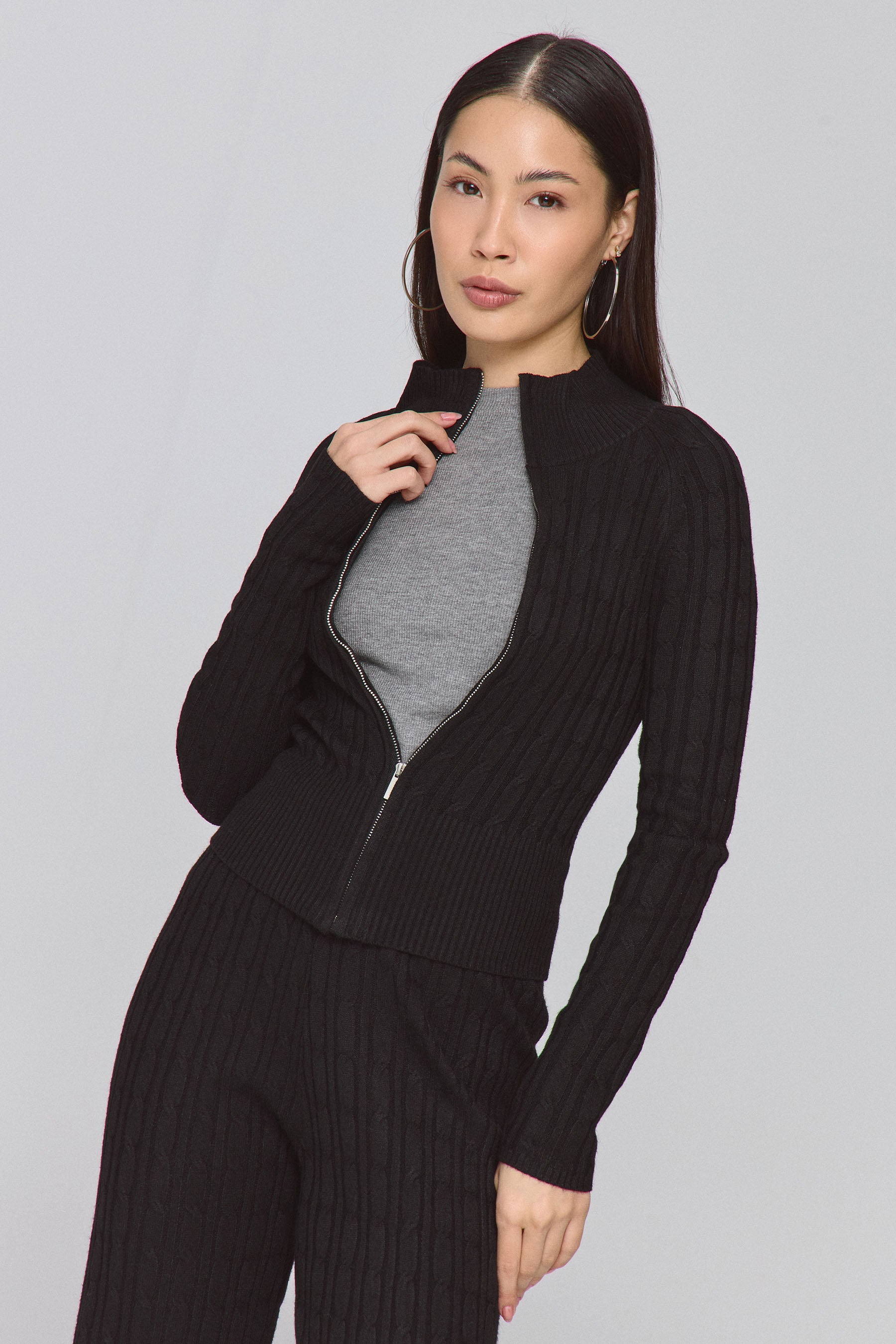 סריג קרדיגן צוורון מוק סט צמות