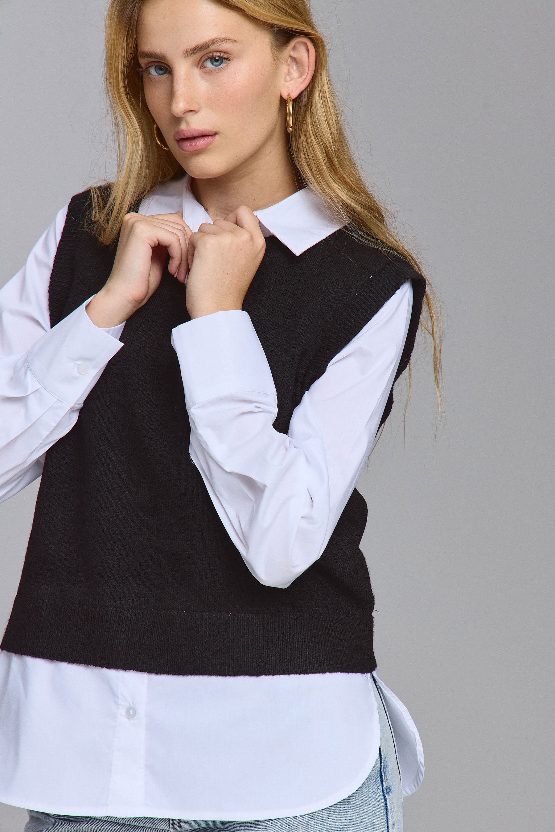 סריג עם חולצה מכופתרת סנט לואיז