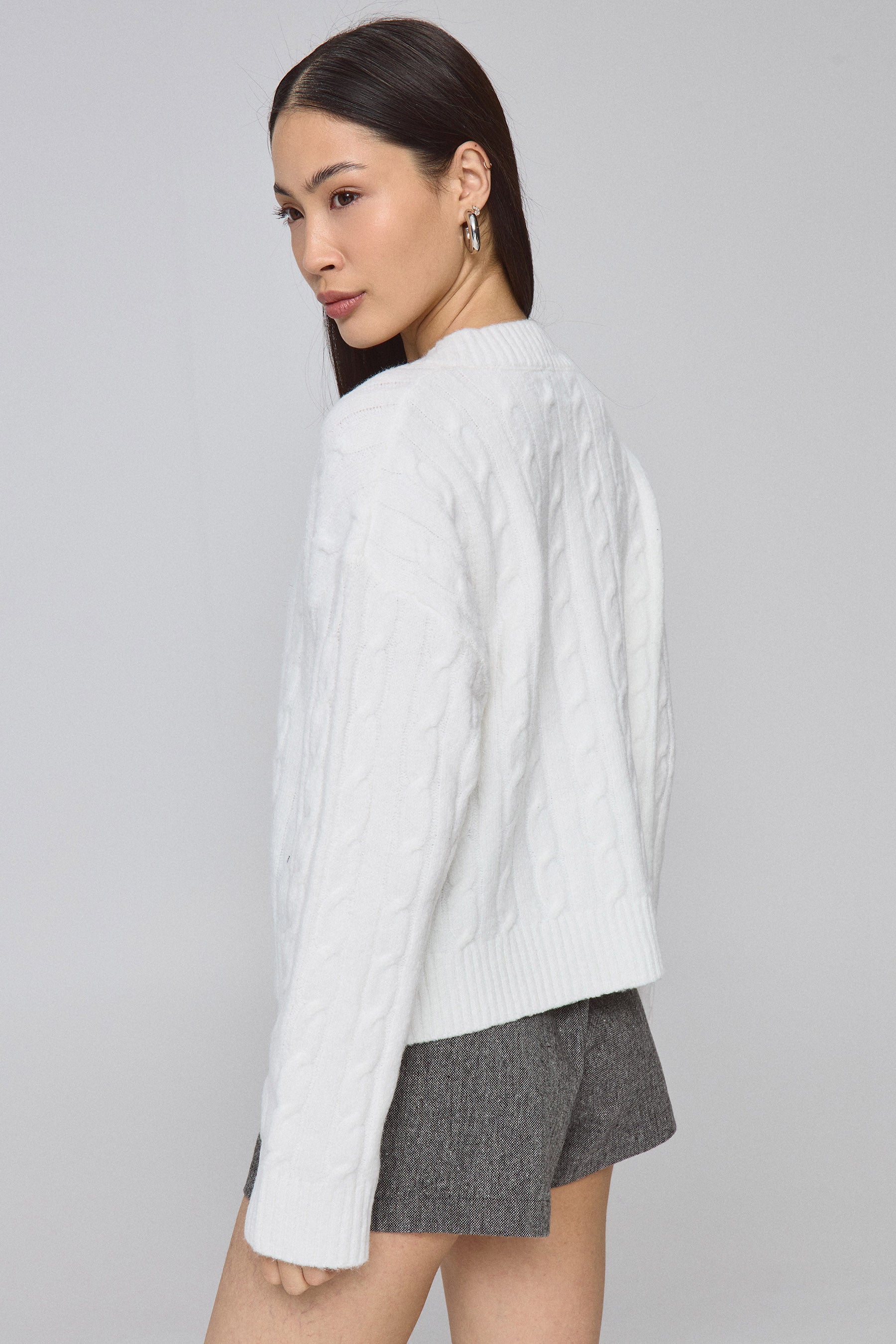 סריג וי סופט