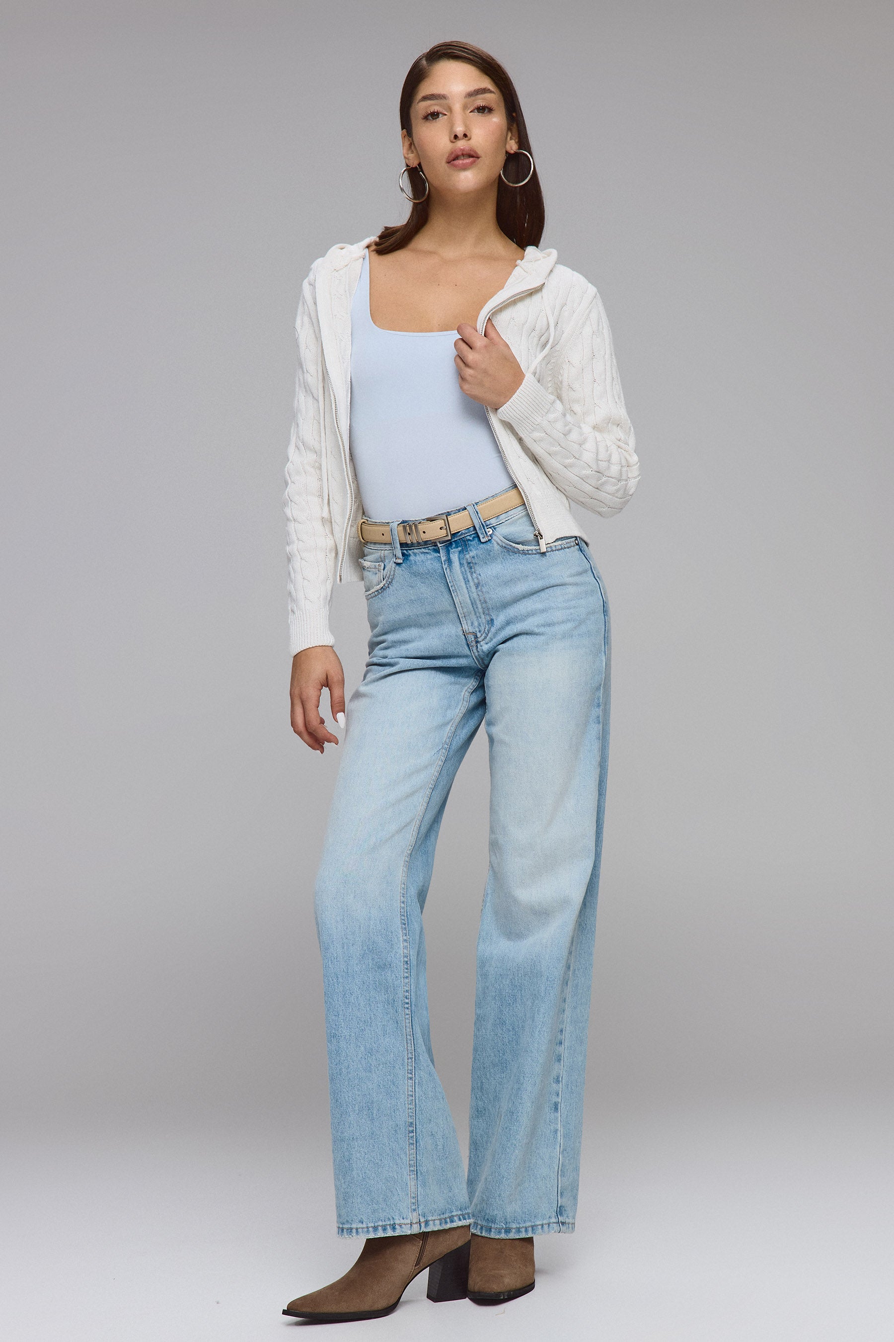 קרדיגן זיפר צמות קפוצ'ון