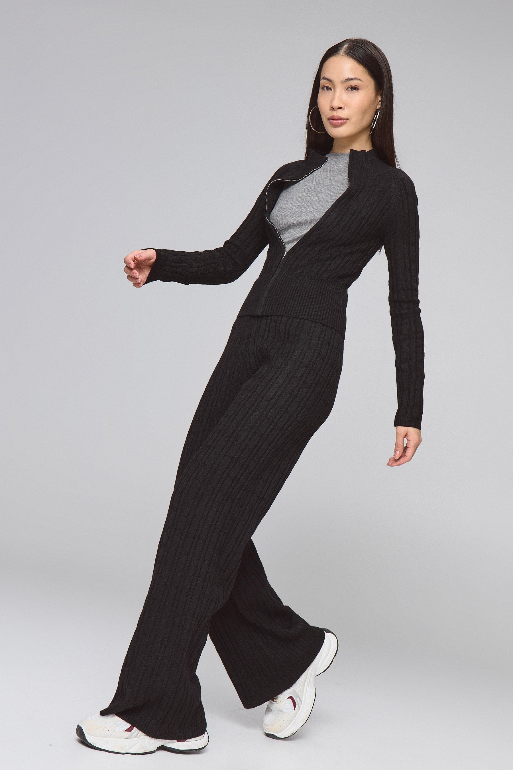 מכנסי סריג סט צמות