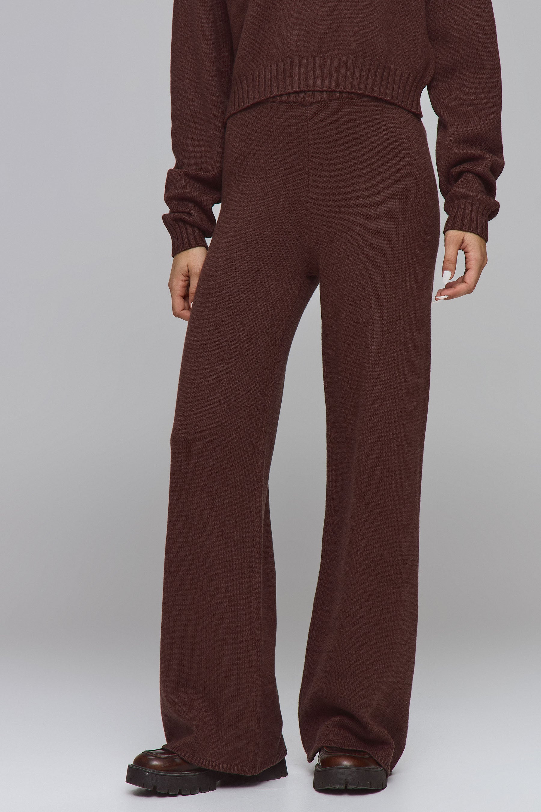 מכנס סריג סט זיפר חום