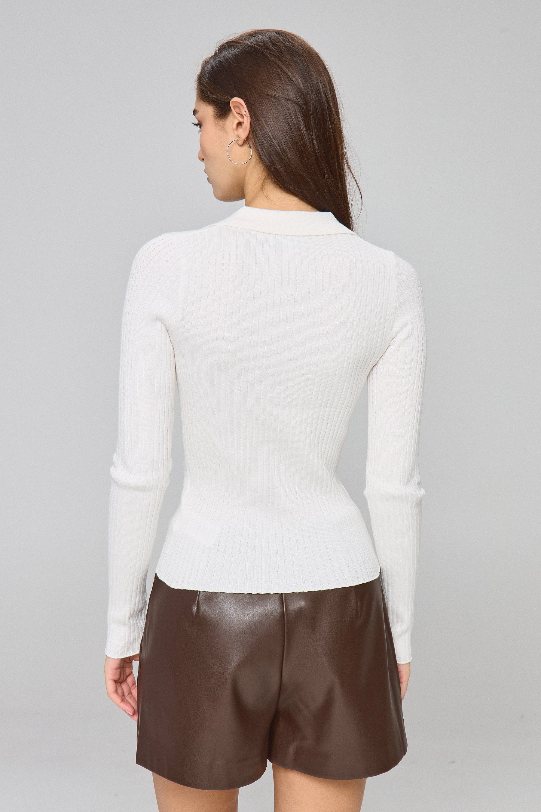 סריג פרומו צווארון פרומו