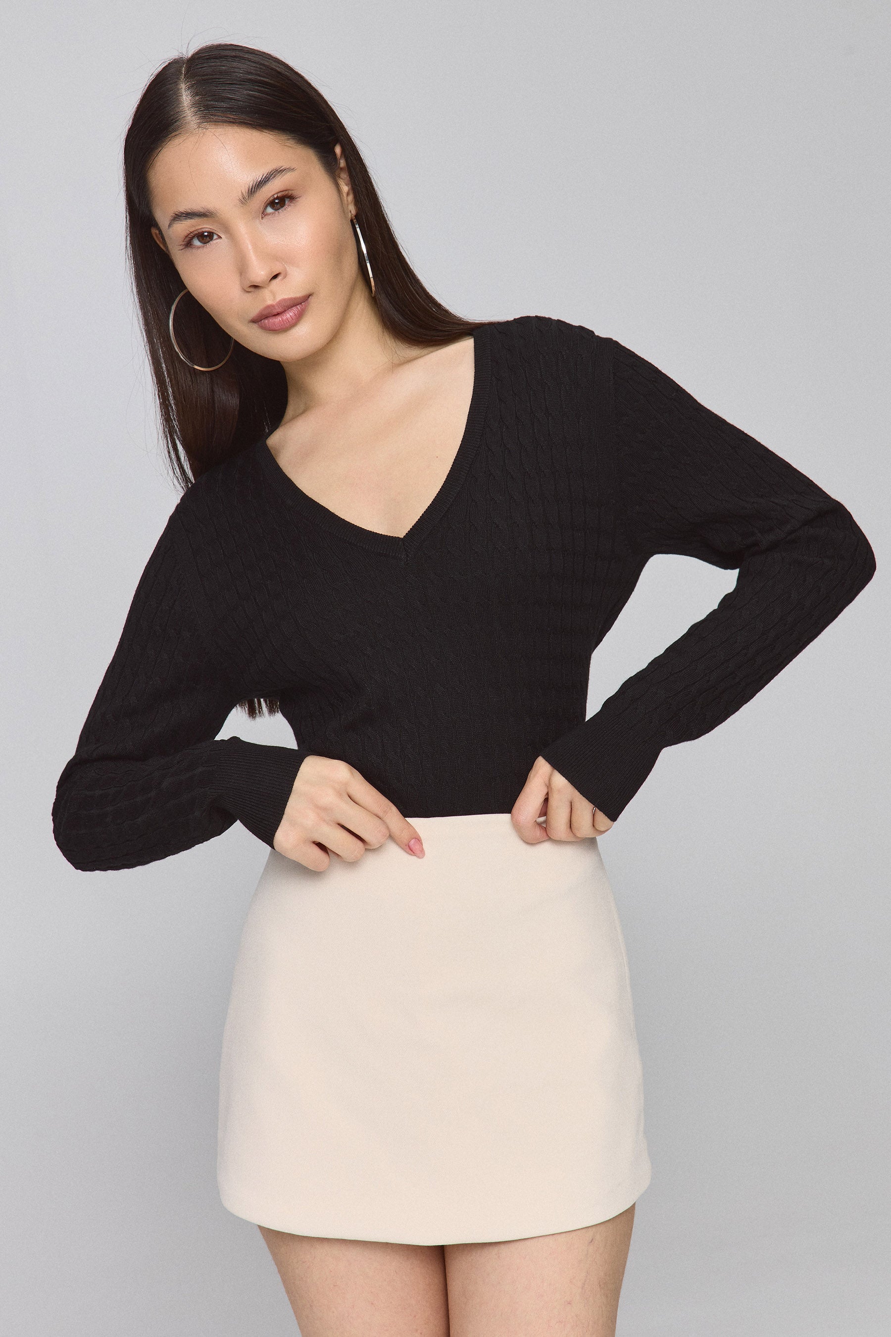 סריג פרומו וי קייבלז ניו