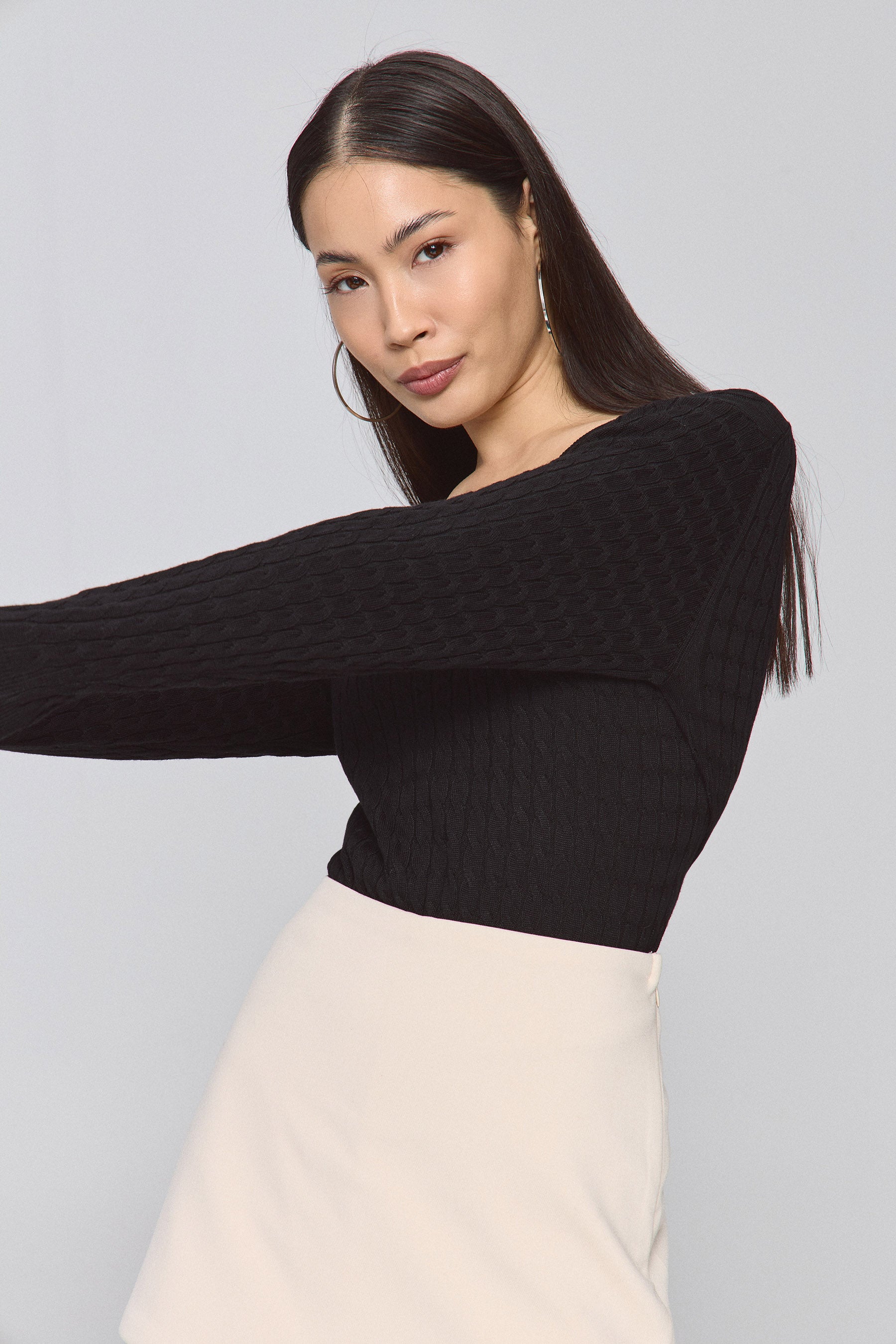 סריג פרומו וי קייבלז ניו