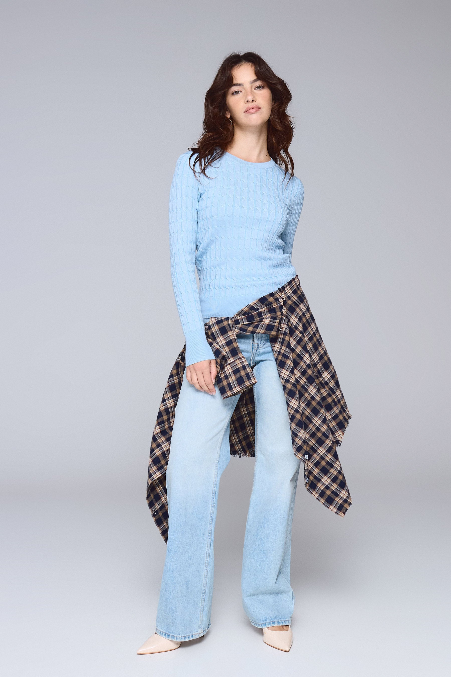 סריג פרומו ניקי קייבלז