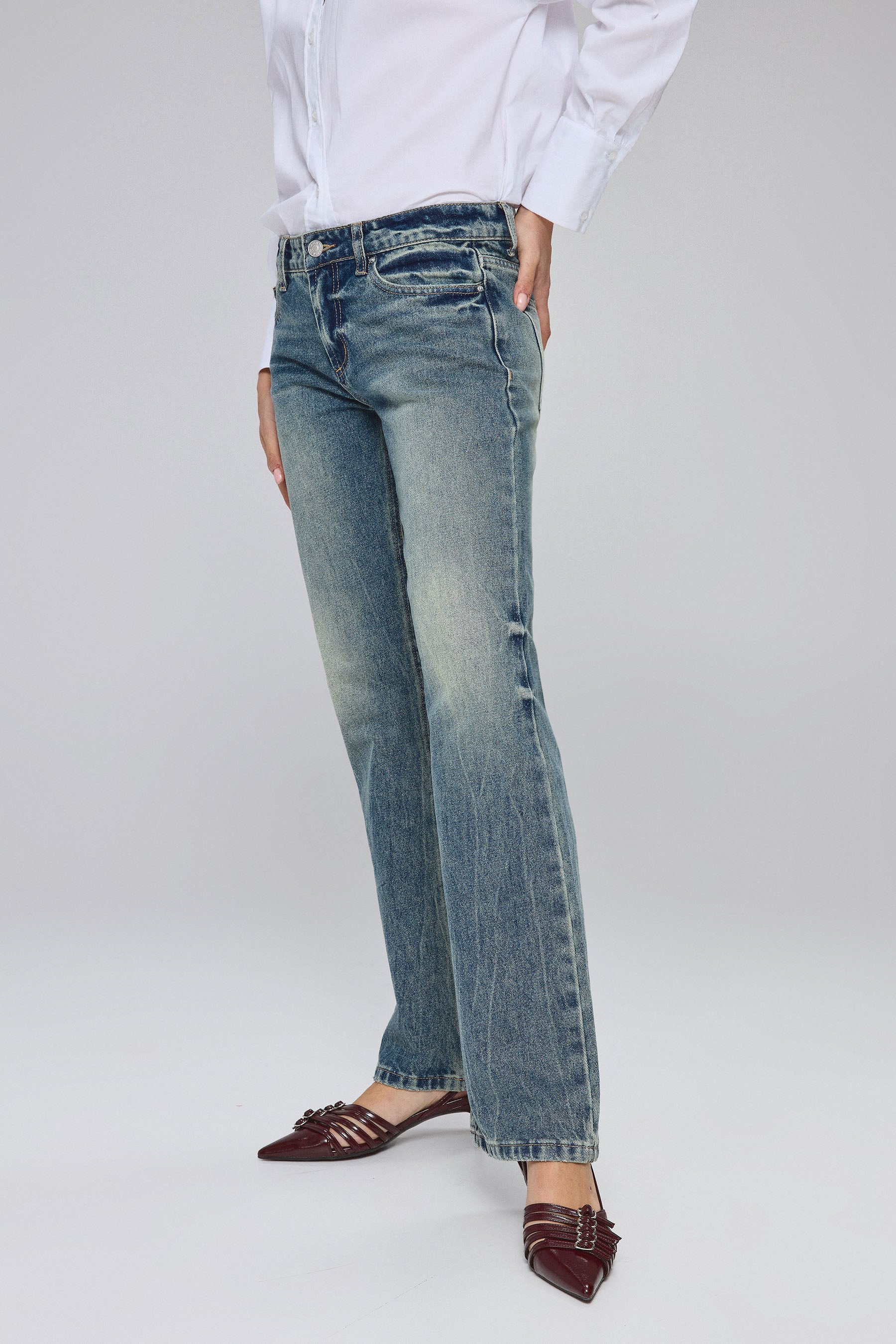 ג'ינס ישר עוז