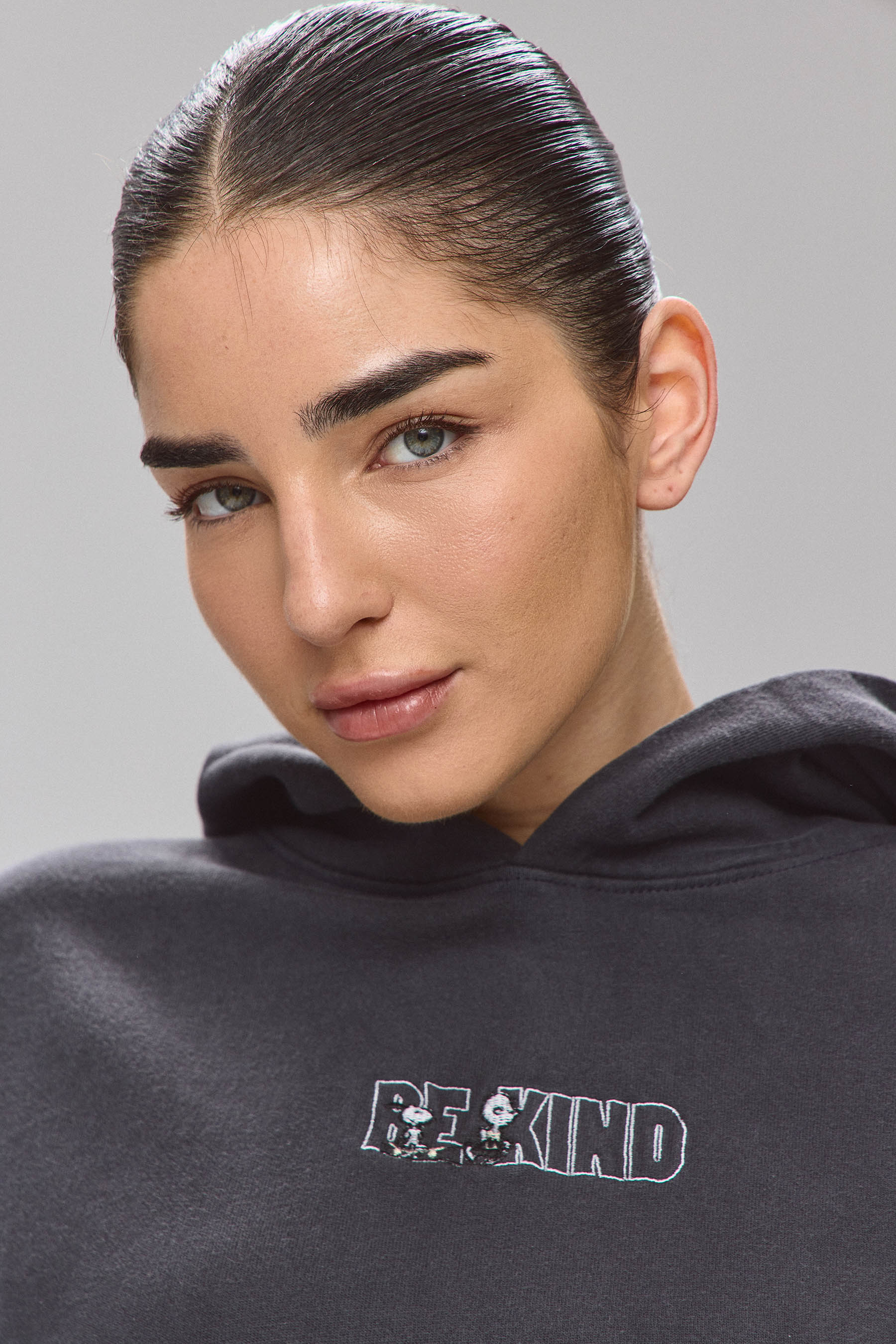 סווטשירט סנופי ריקמה