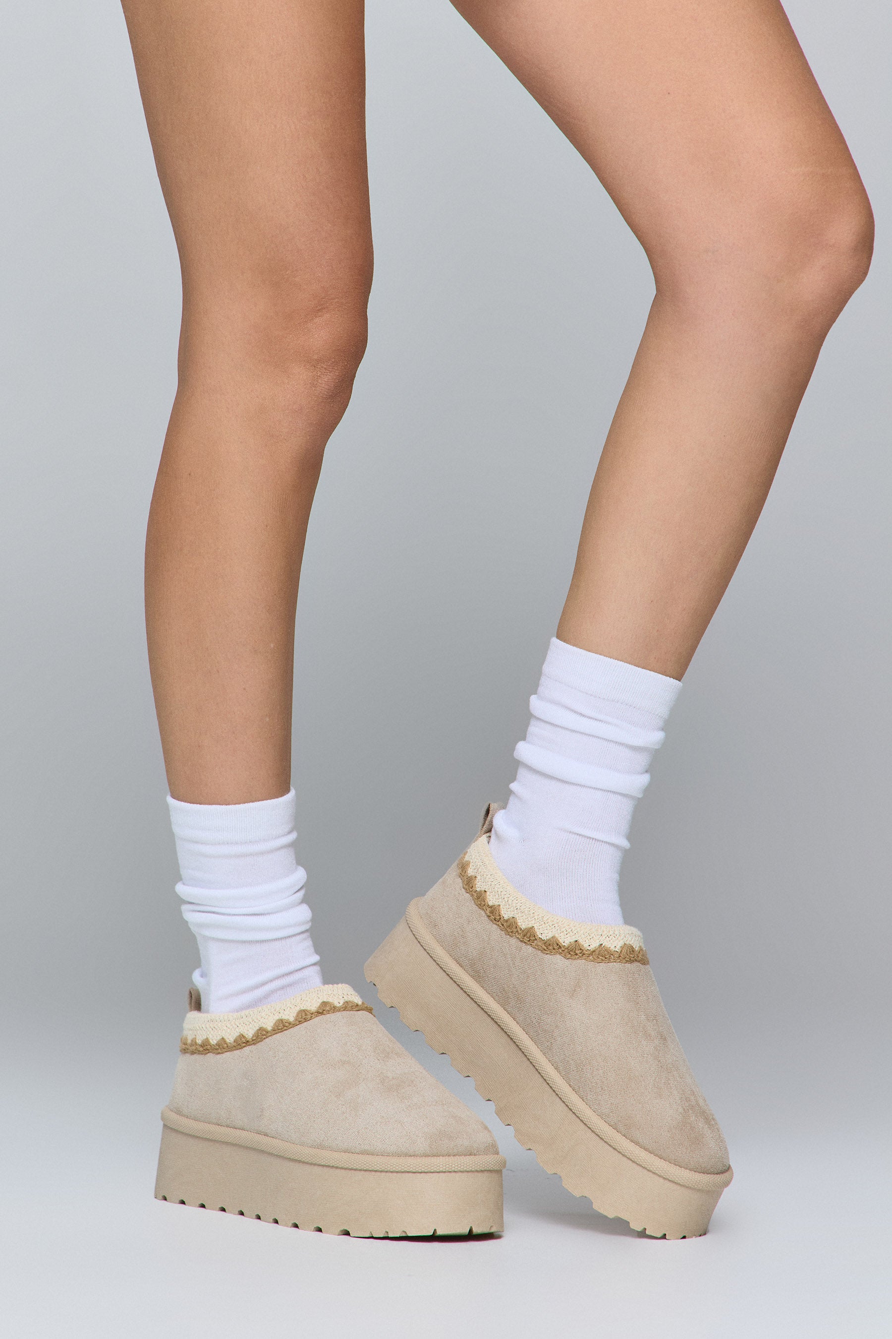 נעלי בית בריידי