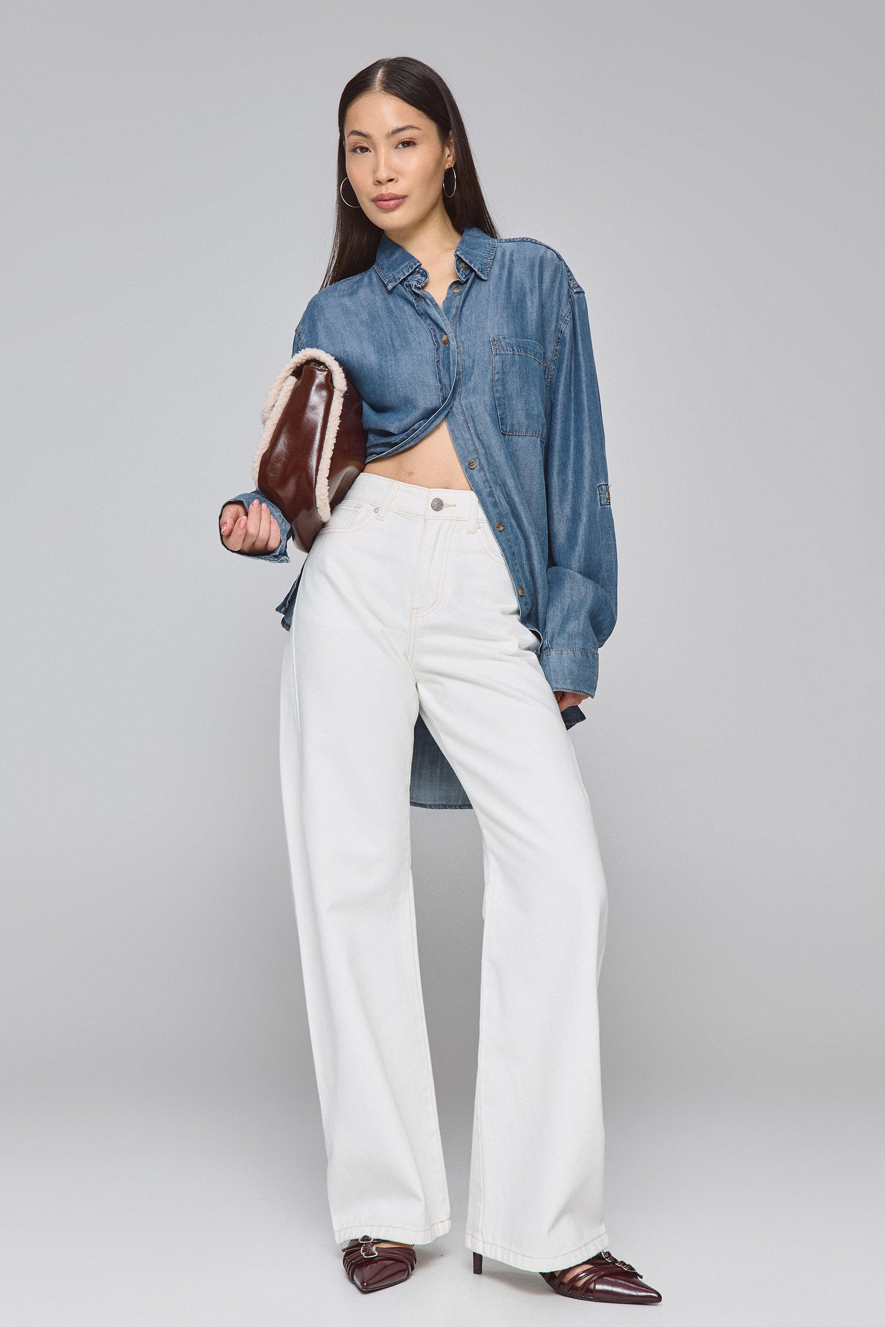 ג'ינס רחב אביב