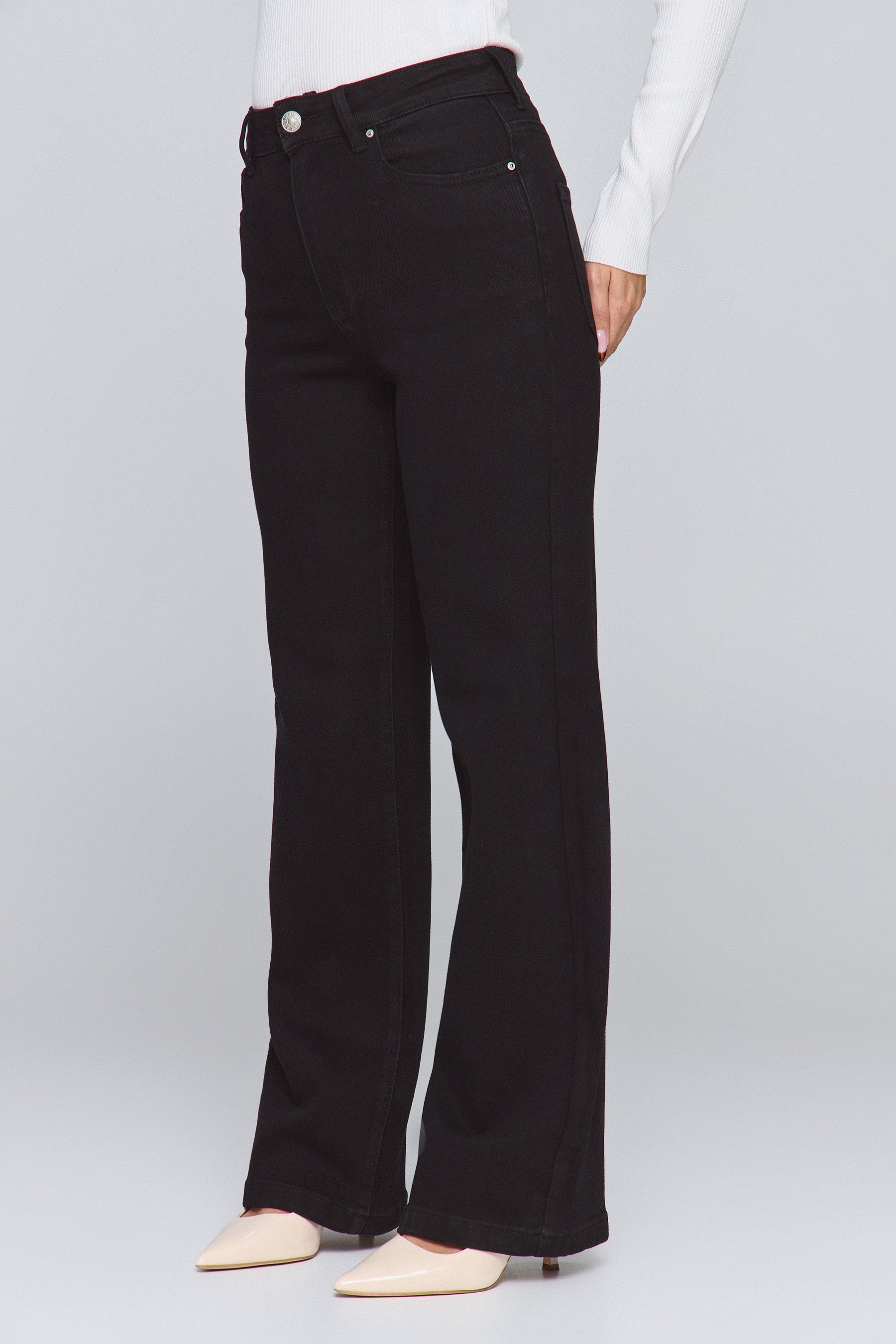 ג'ינס ישר סול