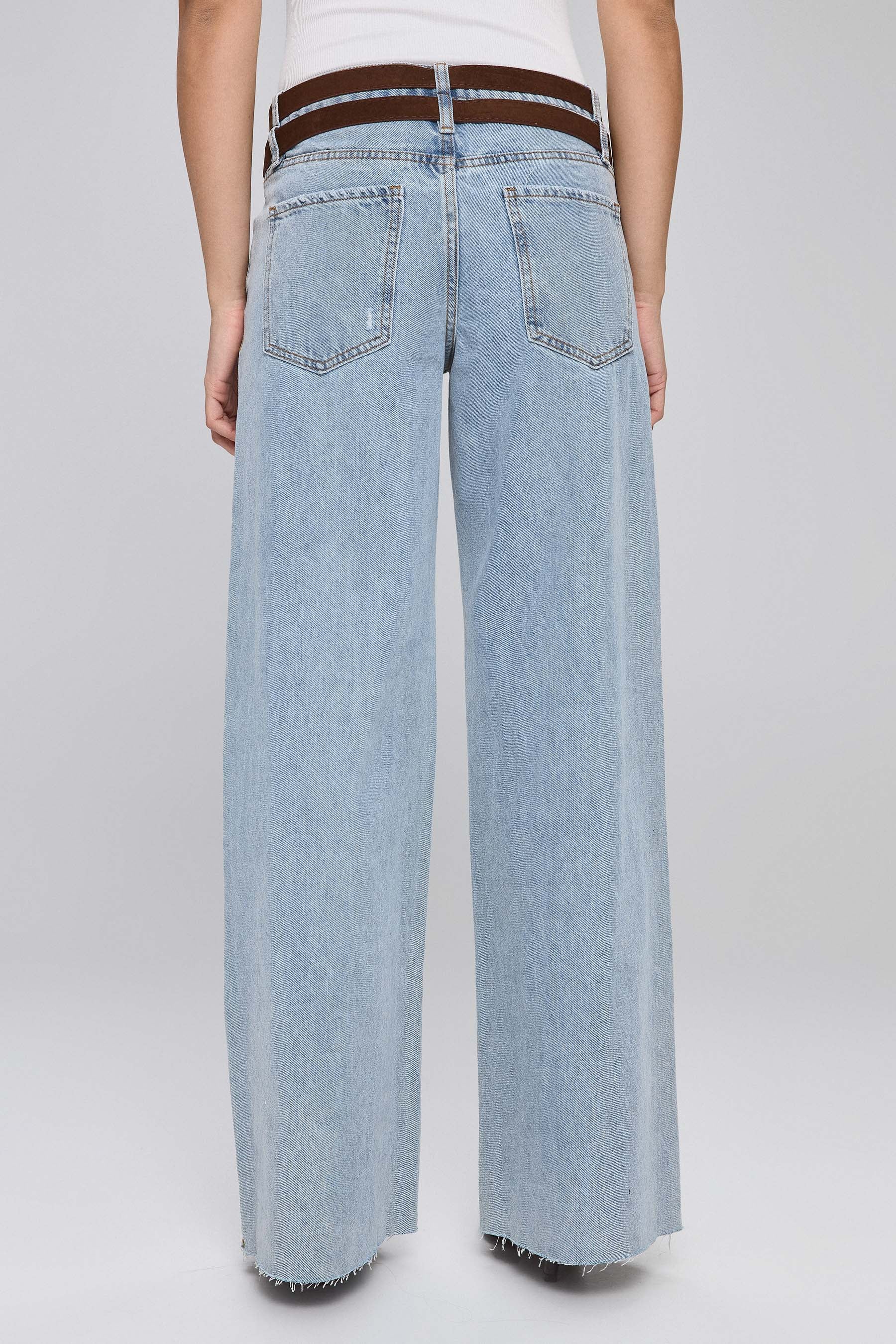 ג'ינס חגורה כפולה