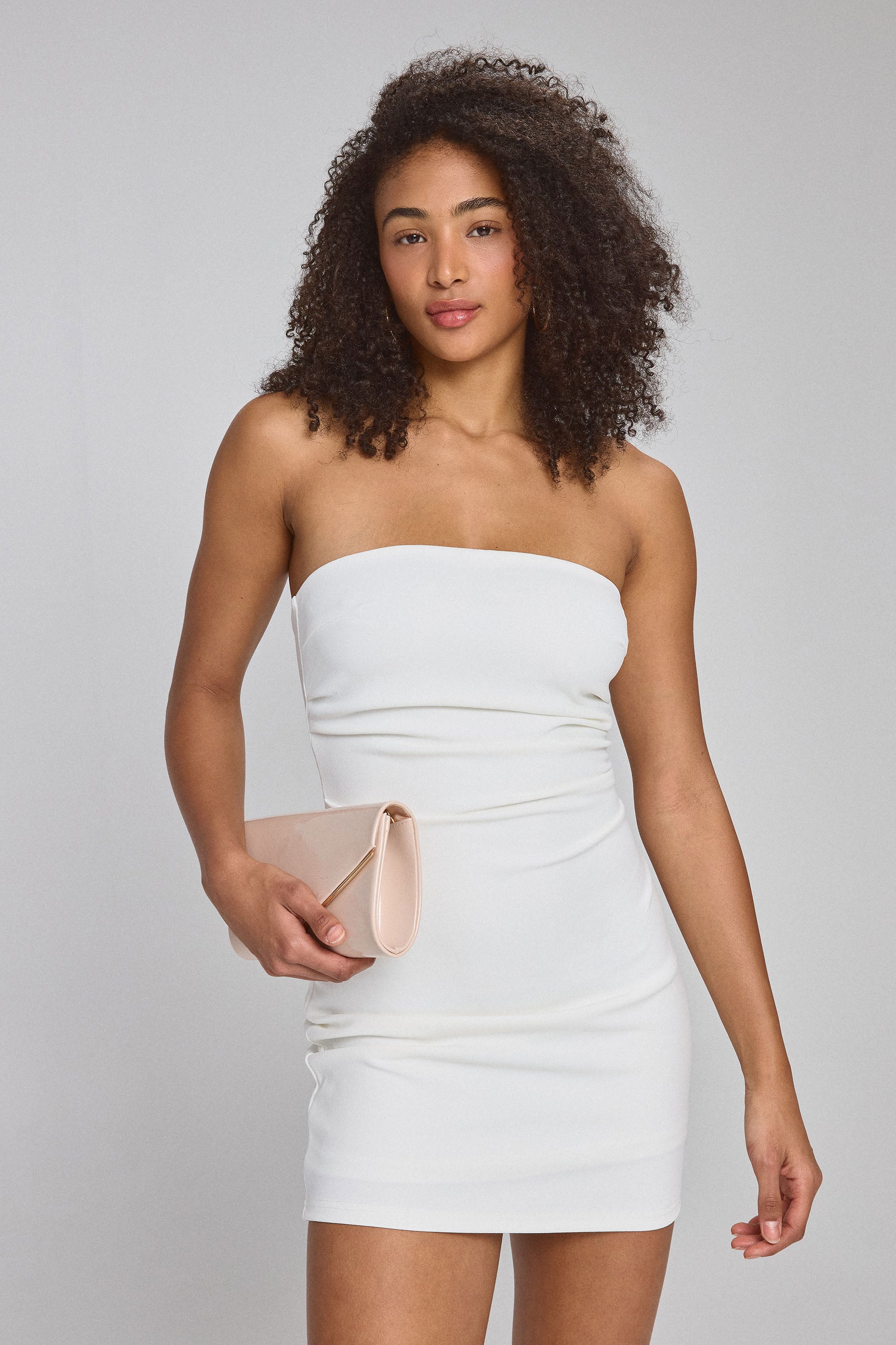 שמלת סטרפלס קרפ קפלים