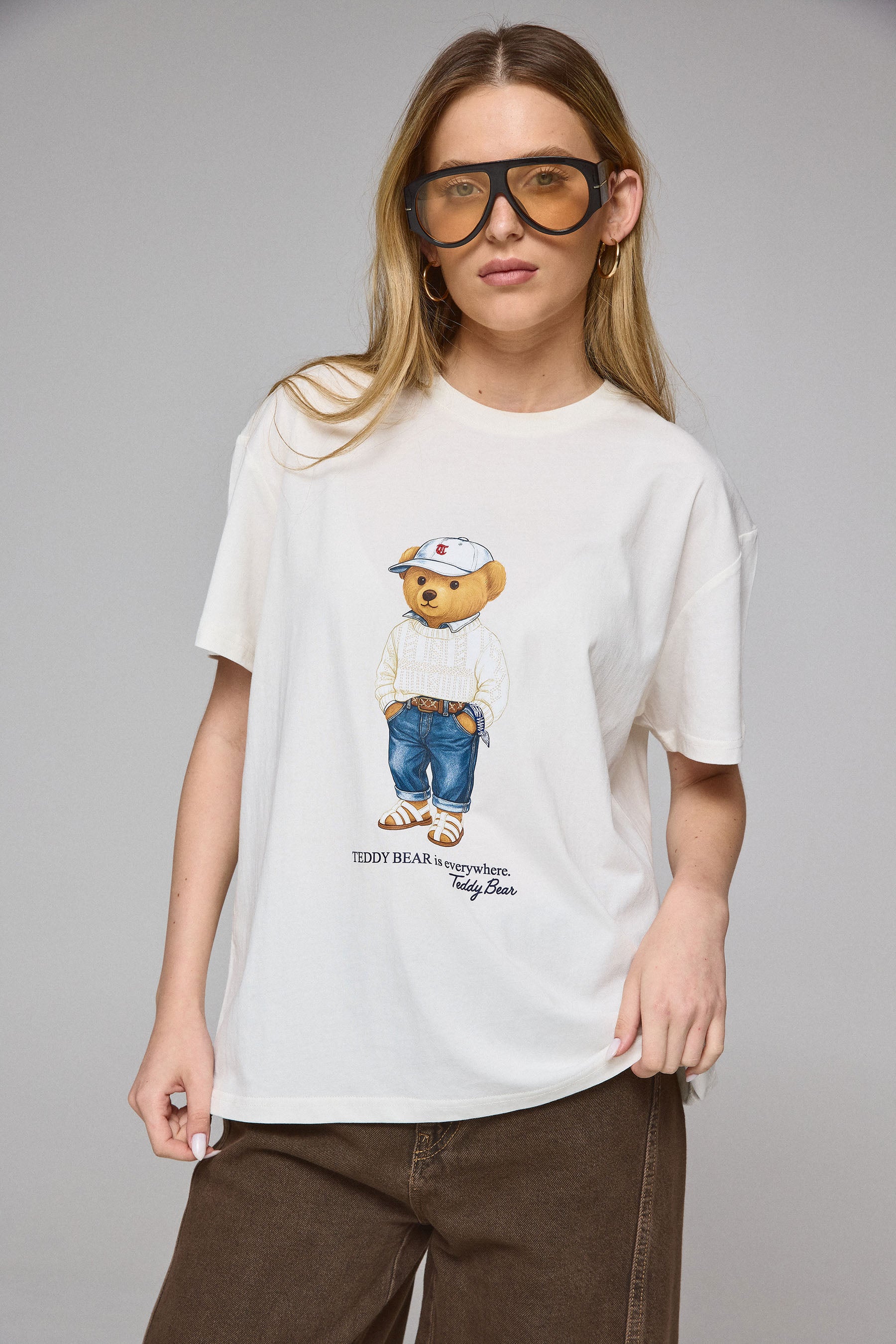 טישירט אוברסייז דובי ג'ינס