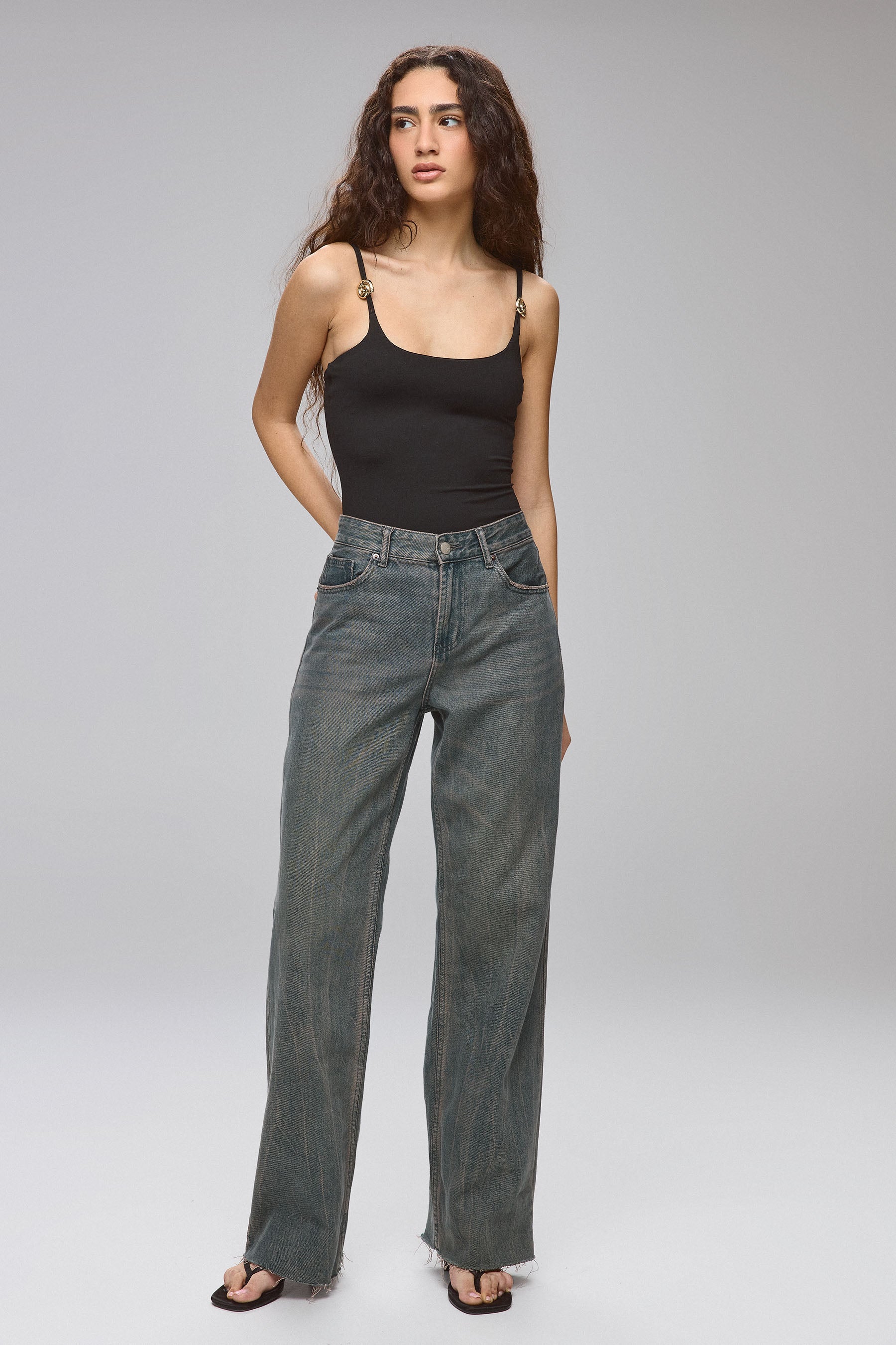 בגד גוף באקלס צדפים