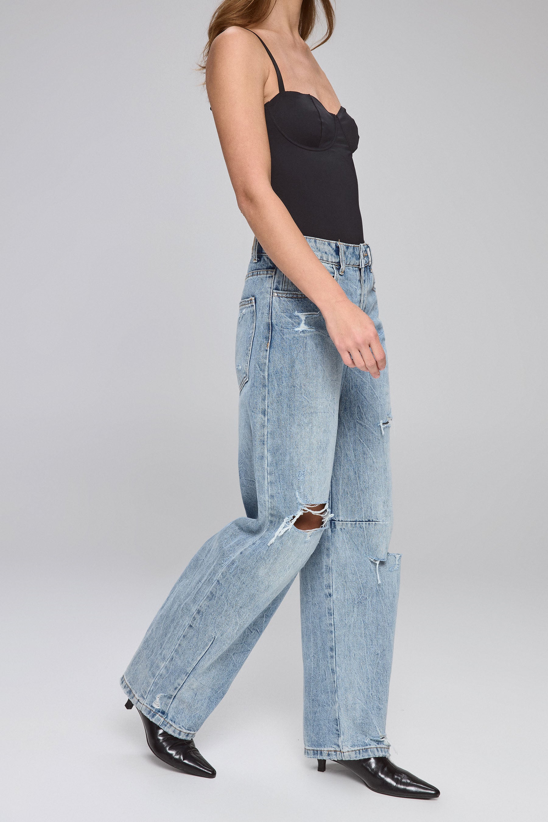 בגד גוף אנה