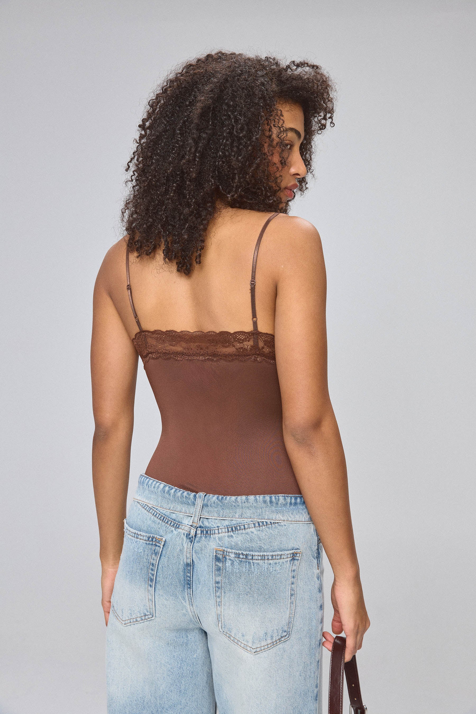 בגד גוף הולי תחרה