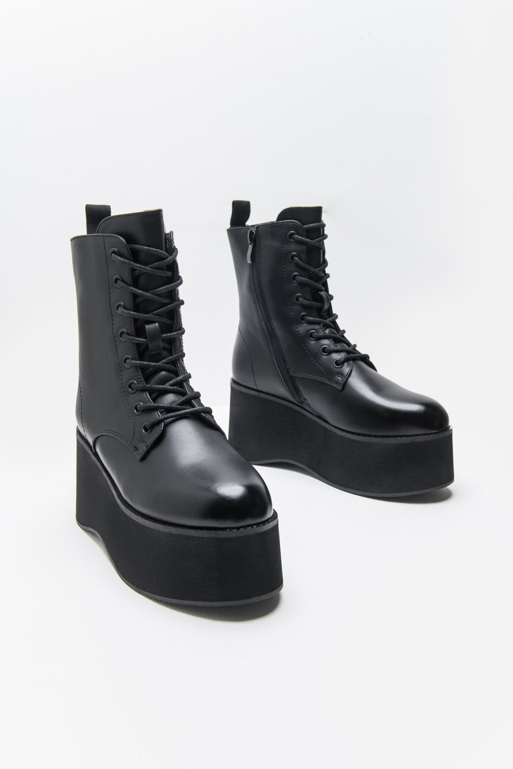 מגפון צ'רלי