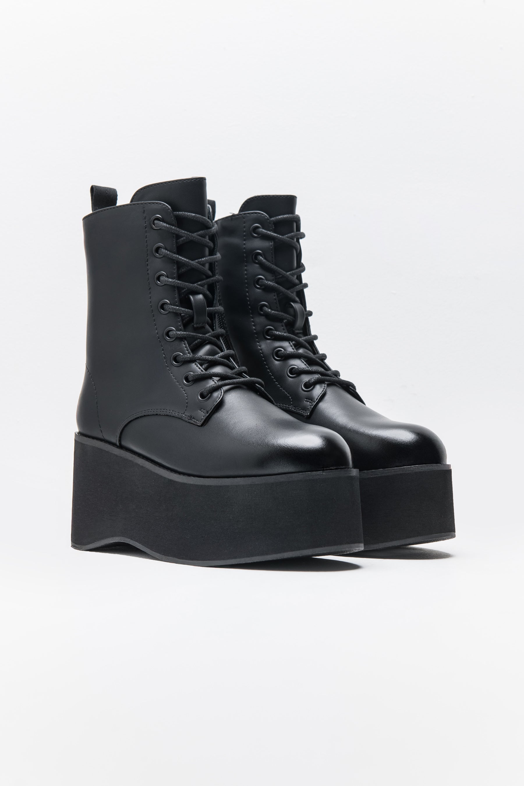 מגפון צ'רלי