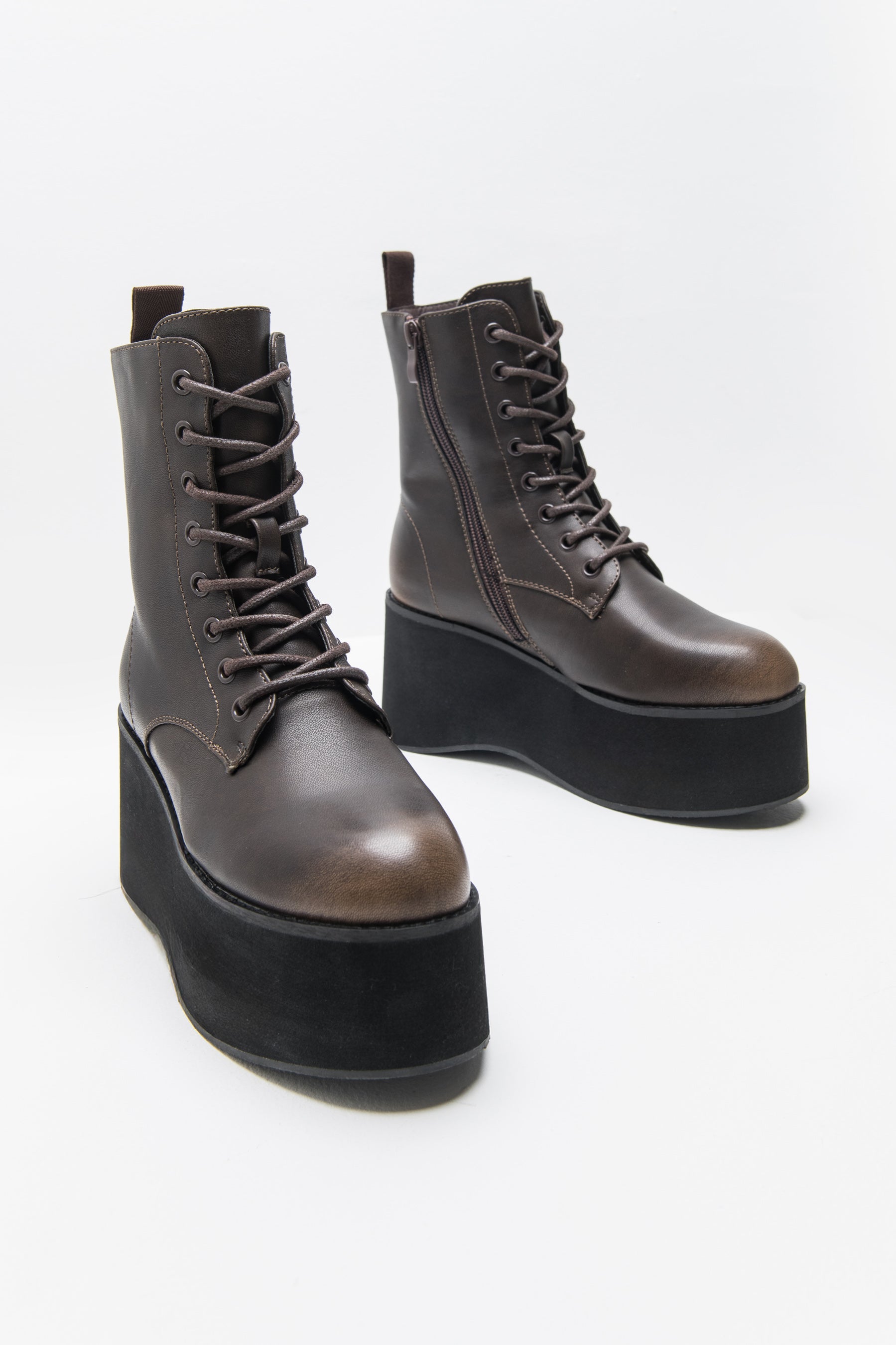 מגפון צ'רלי