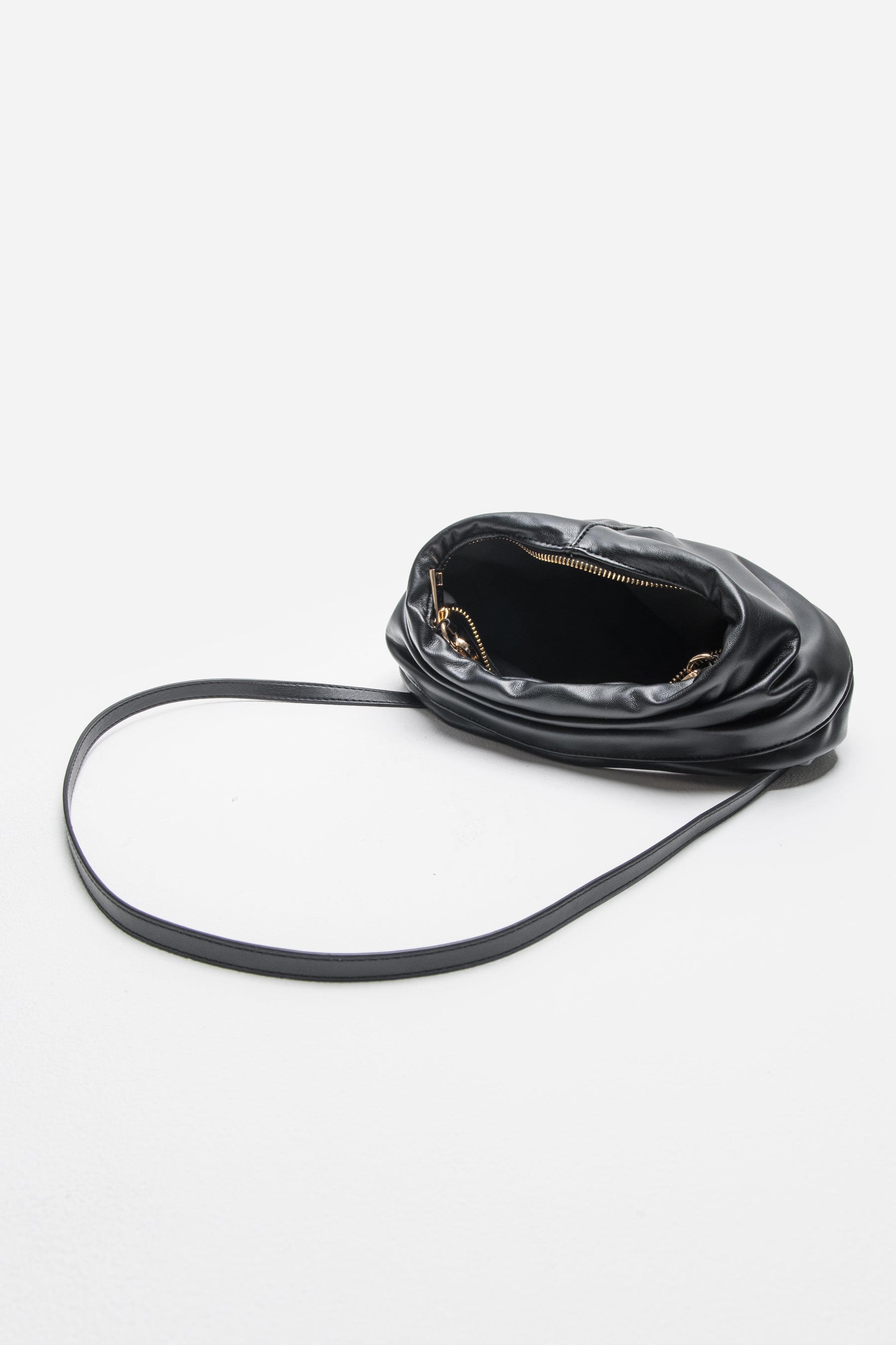 תיק ערב מבריק לילו