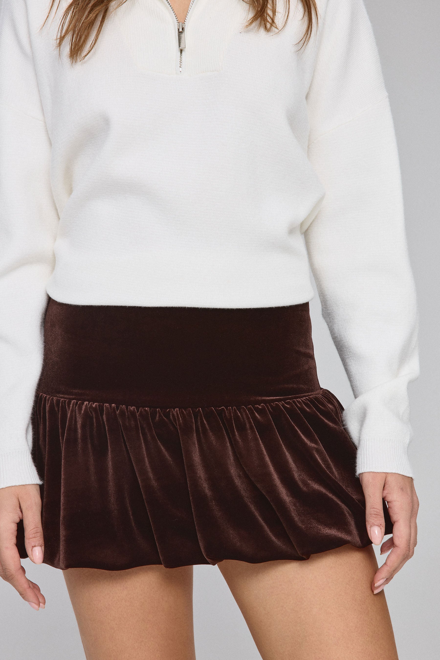 חצאית בלון קטיפה בראון