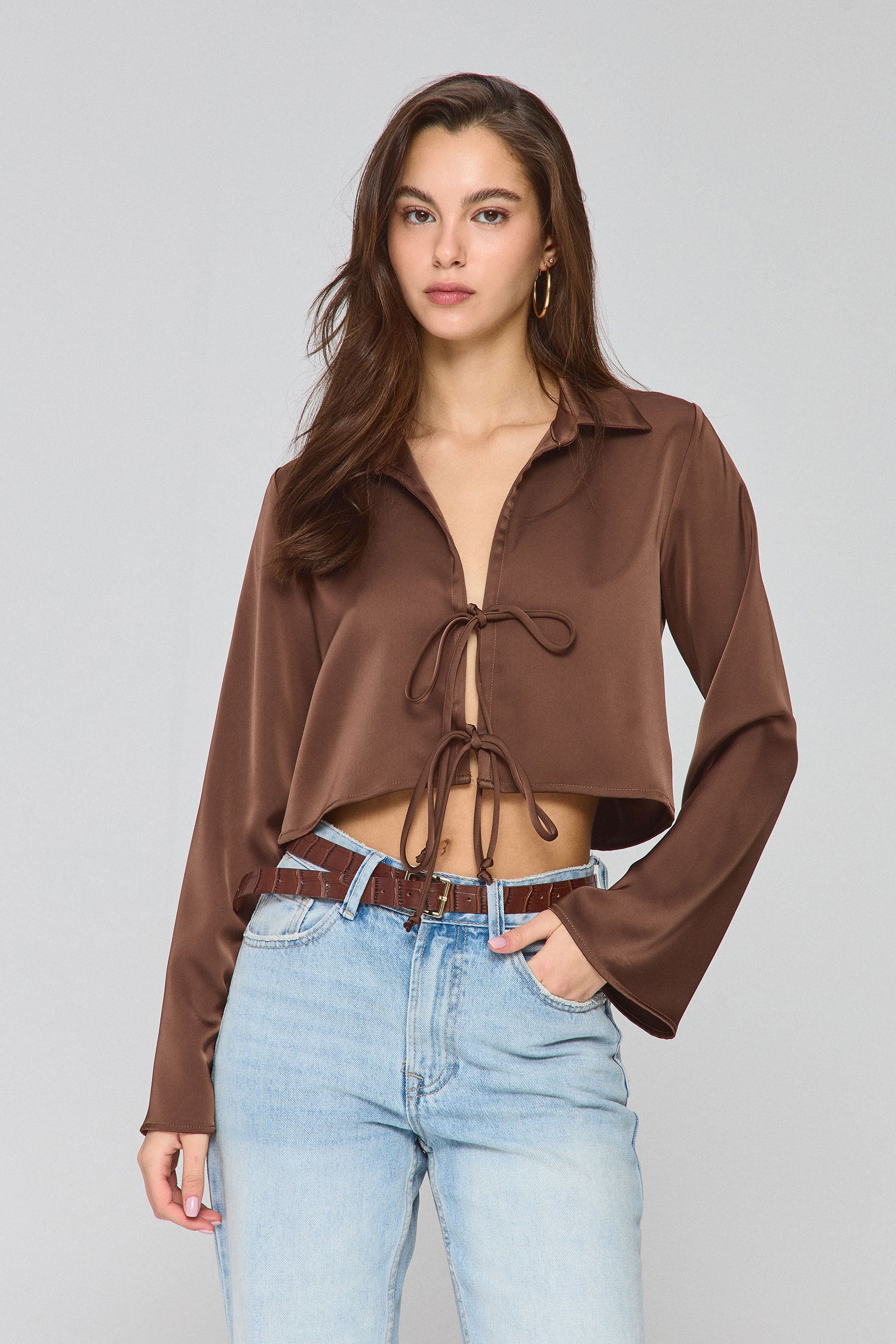 חולצת קרופ גלוסי קשירה קולור