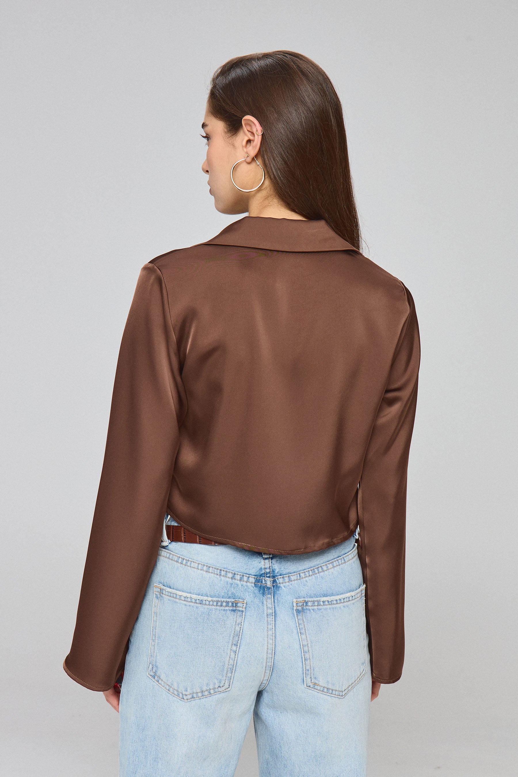 חולצת קרופ גלוסי קשירה קולור