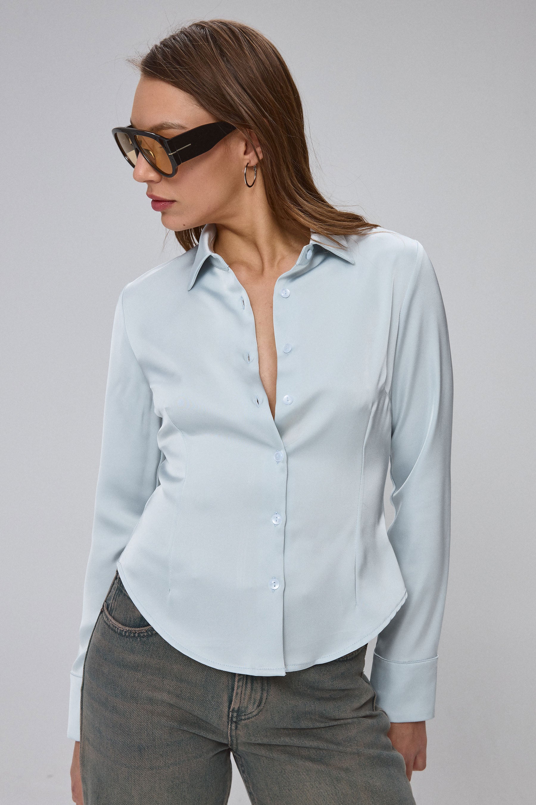 חולצת גלוסי מתפרים קולור