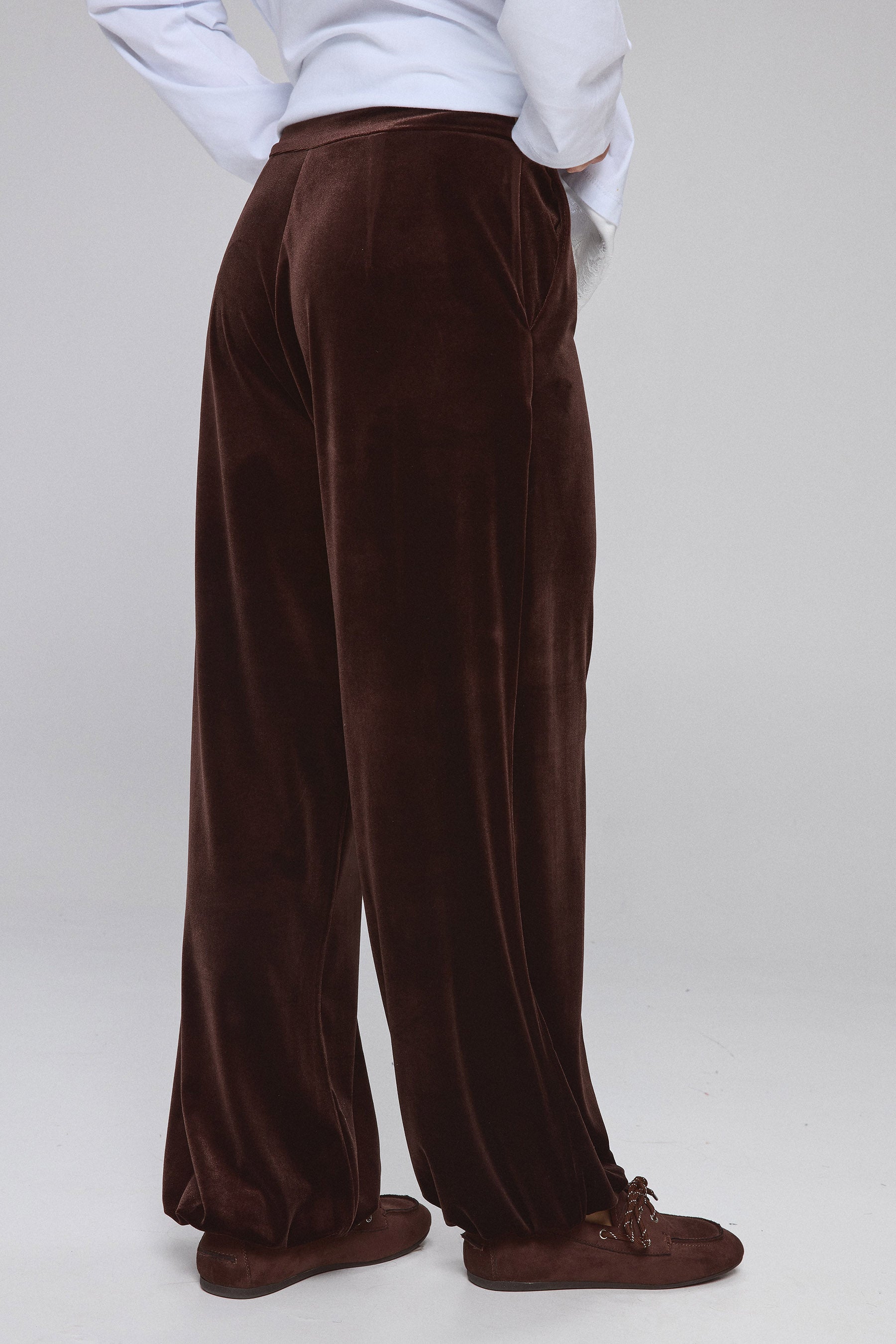 מכנס בלון קטיפה בראון