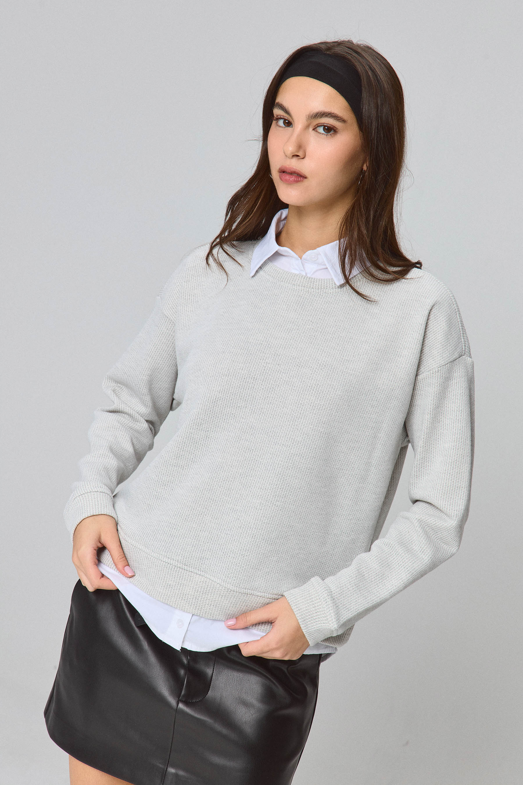 סווטשירט פישבון עם חולצה מכופתרת