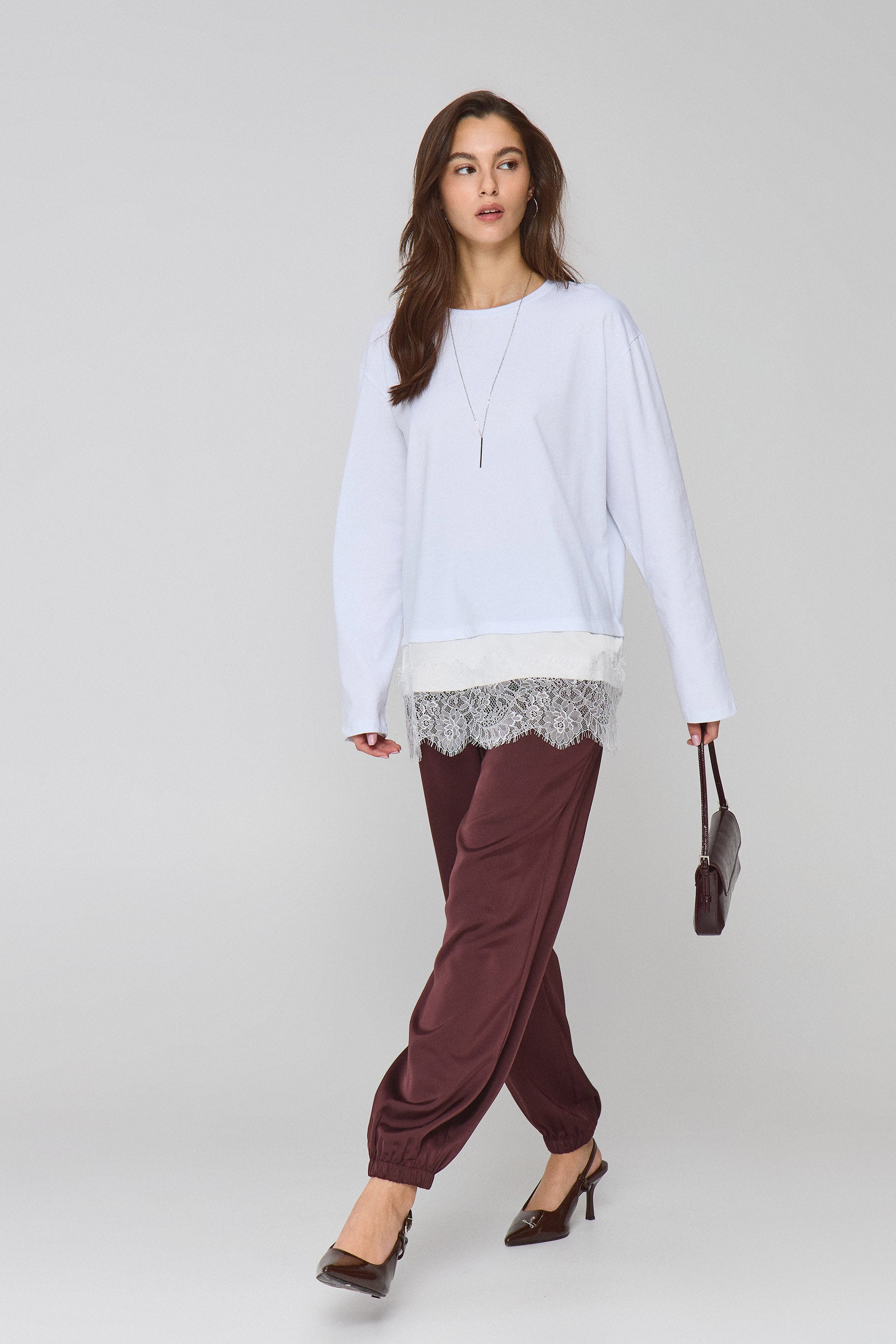 טישירט אוברסייז שילוב תחרה וויט