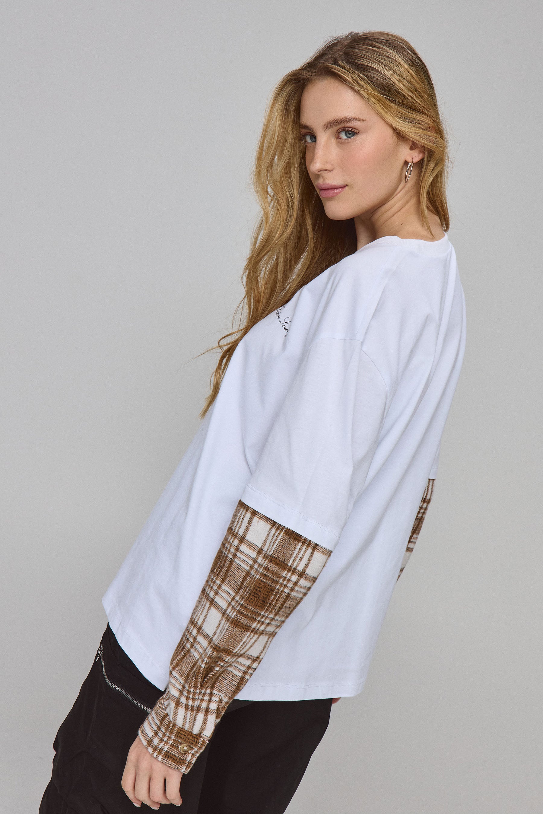 טישירט אוברסייז שרוול משבצות