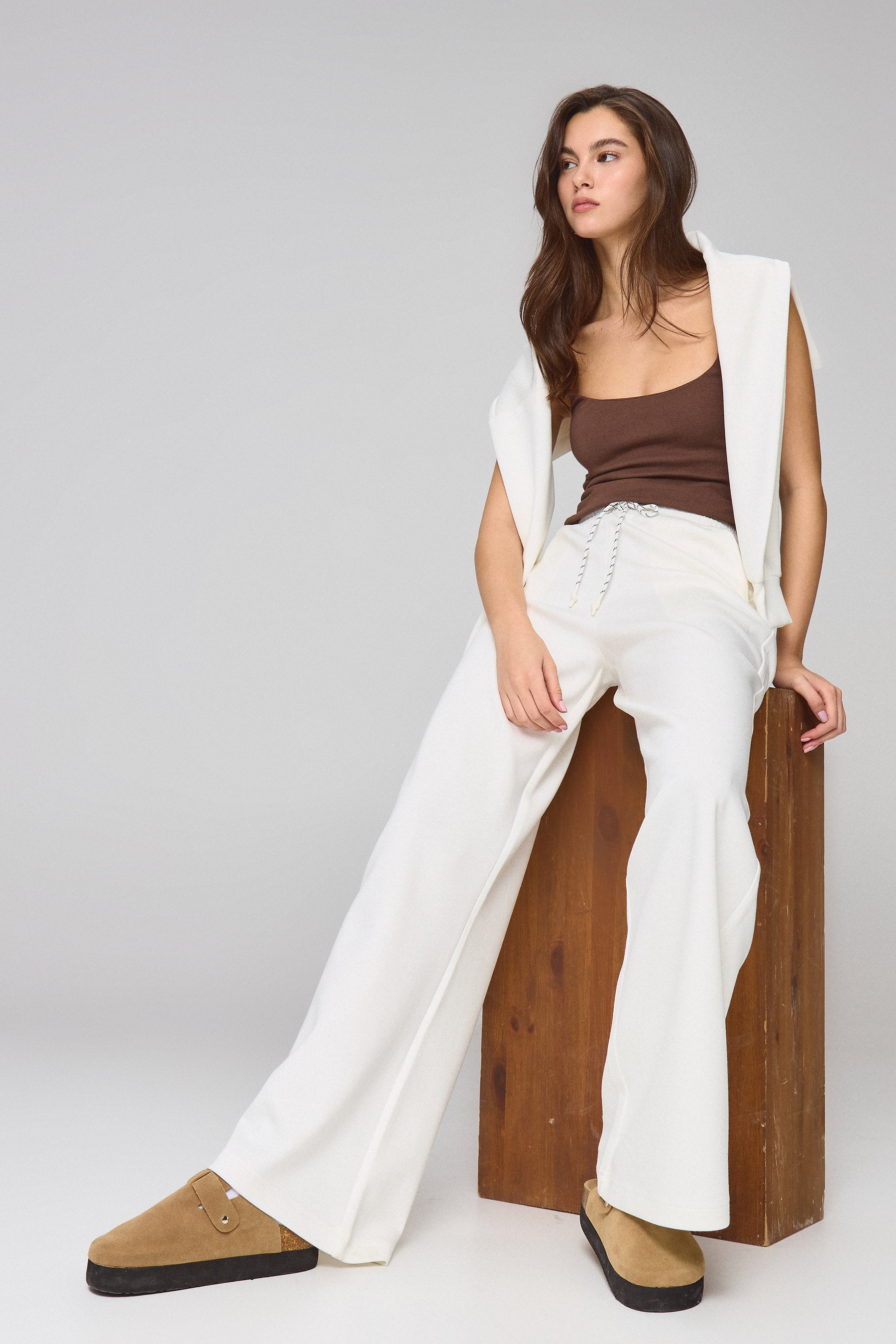 גופייה כתפיות הנס