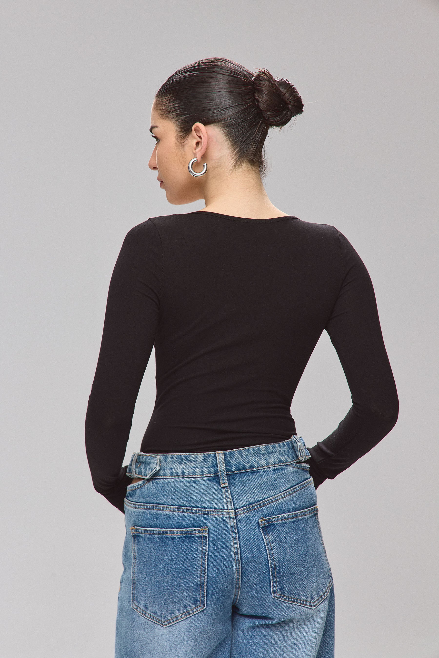 בגד גוף בייס שרוולים ארוכים