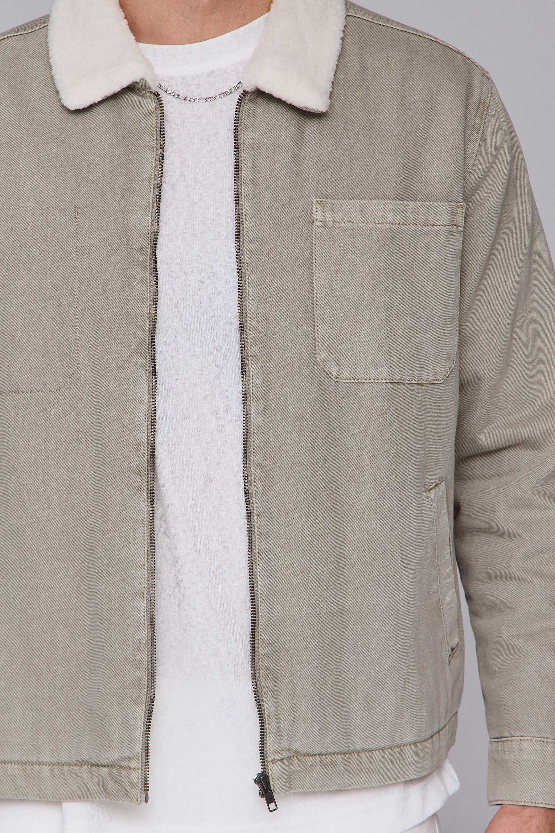 ג'קט ג'ינס מנהטן