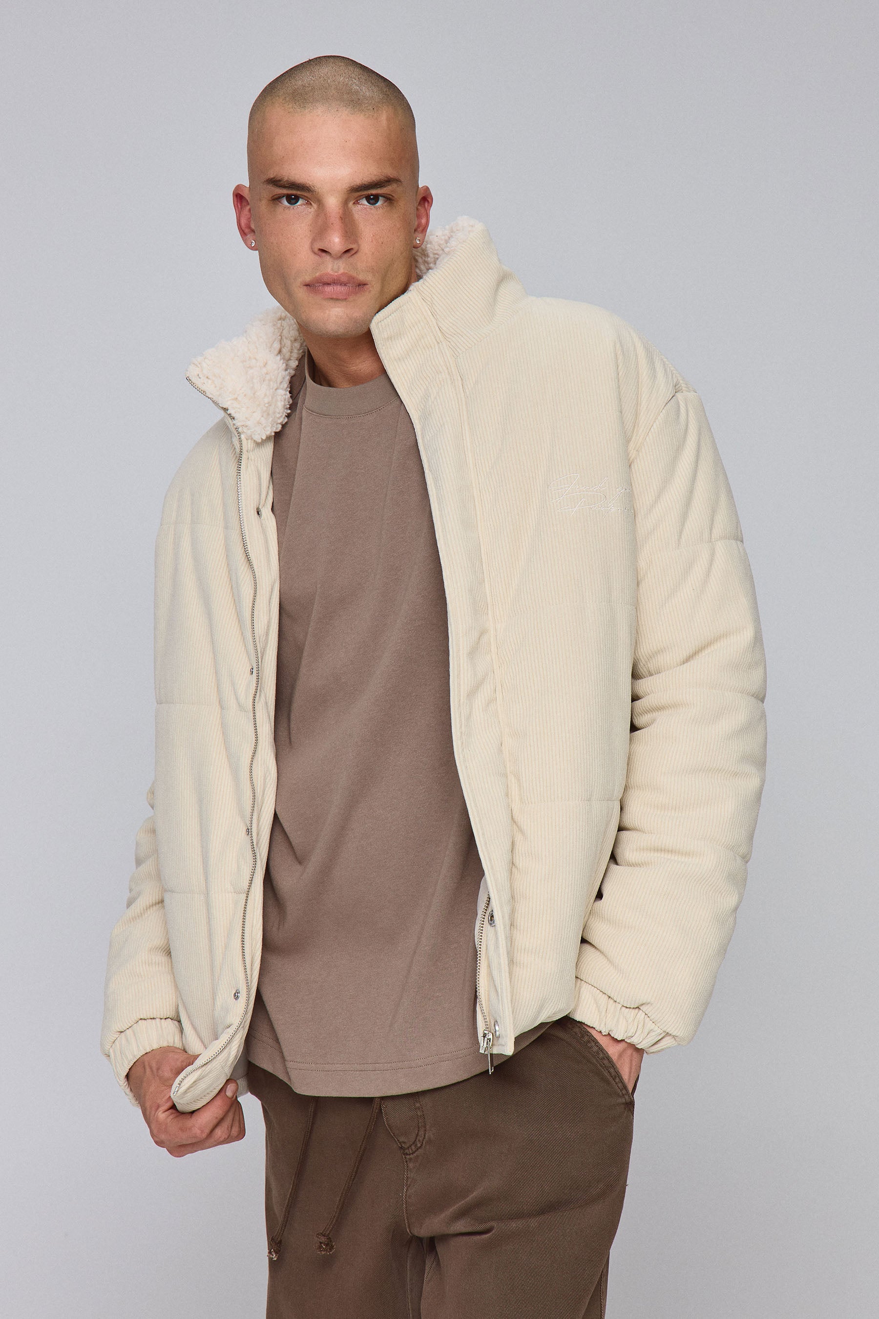 ג'קט קורדורוי מנופח